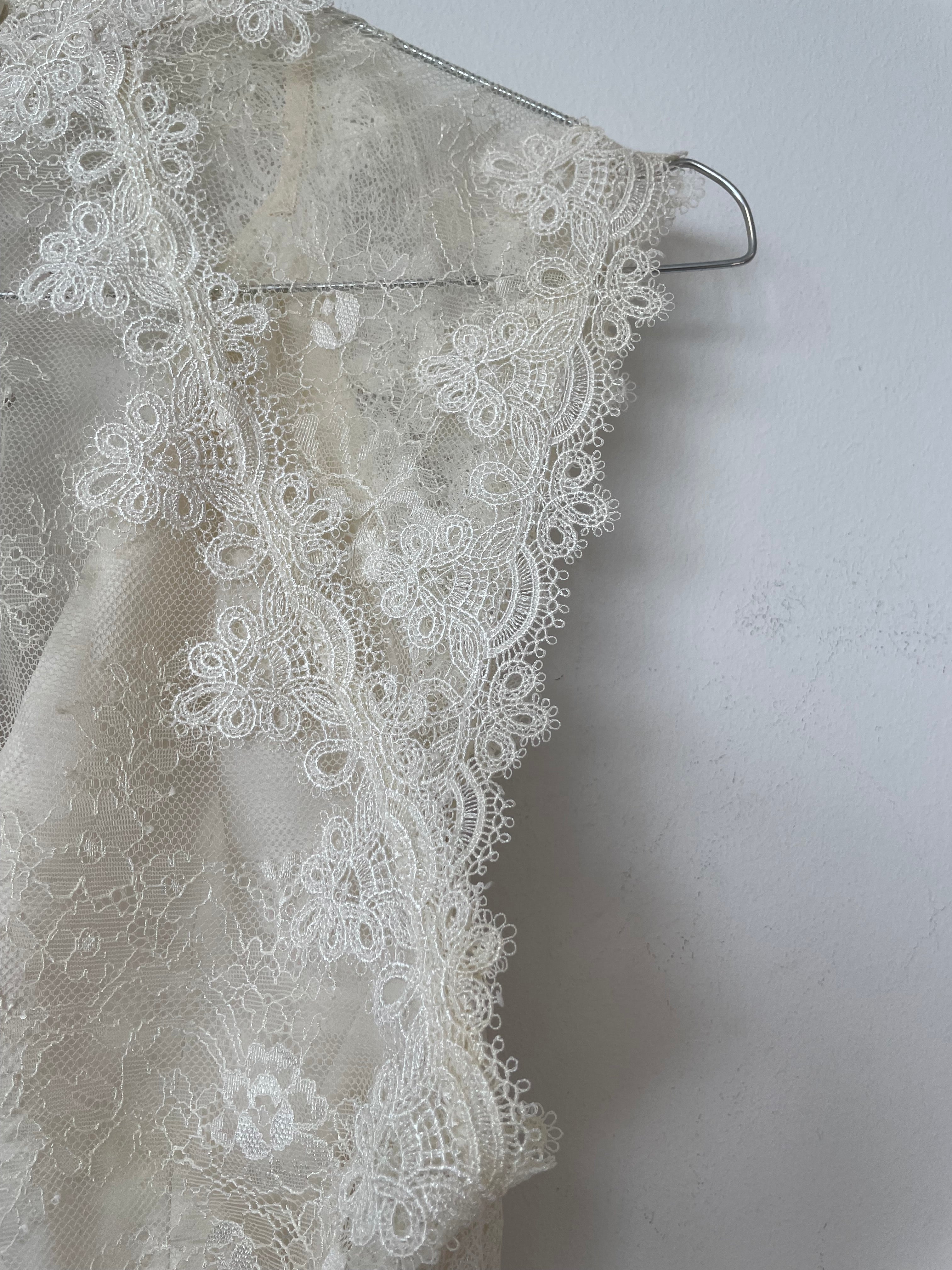 Catherine Deane Fantasia Cream Lace Chiffon Wedding Dress EU36, Very Good