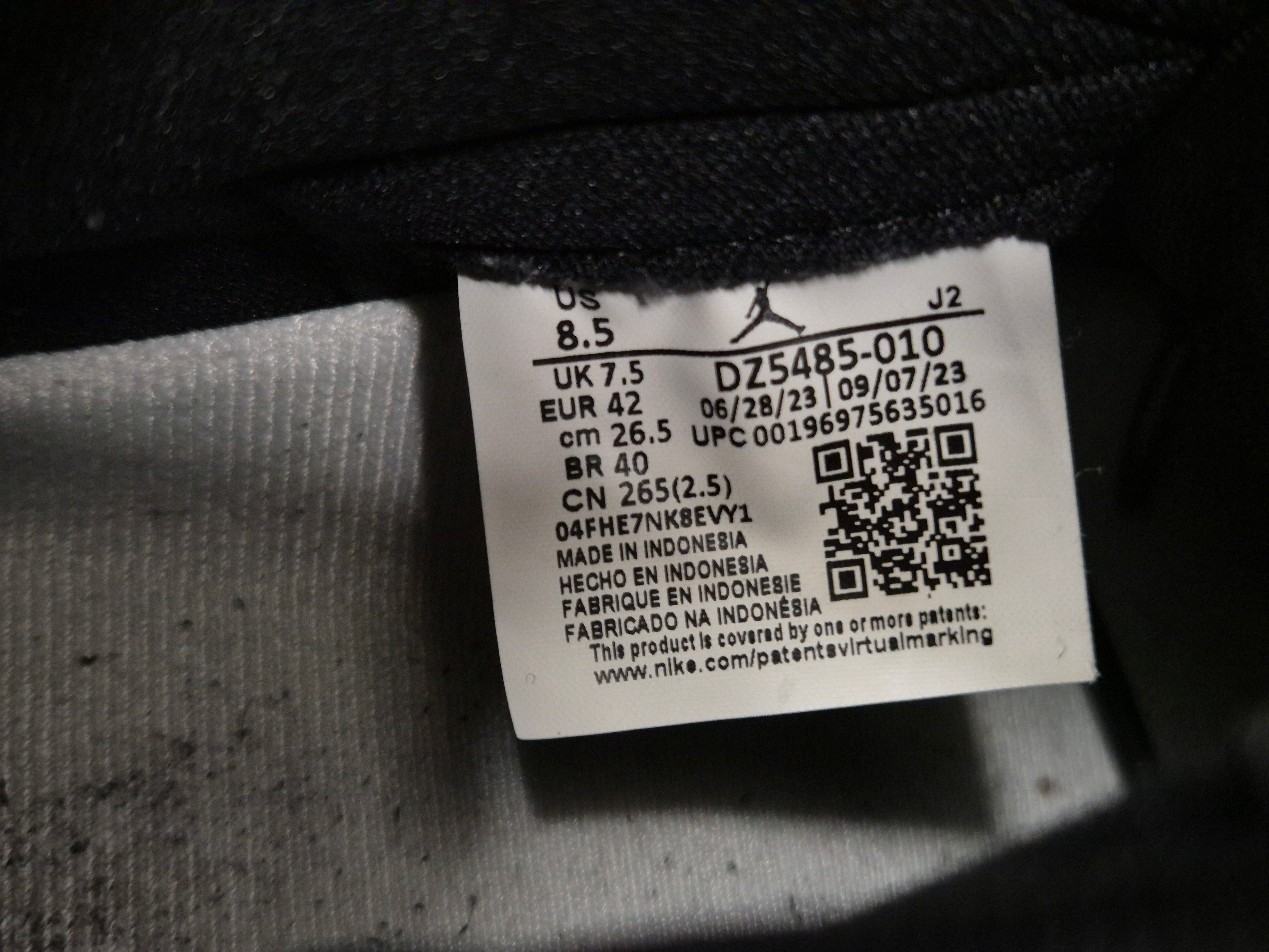 Nike Air Jordan 1 High 85 Black/White | EU 42 | OG Box | Very Good Condition