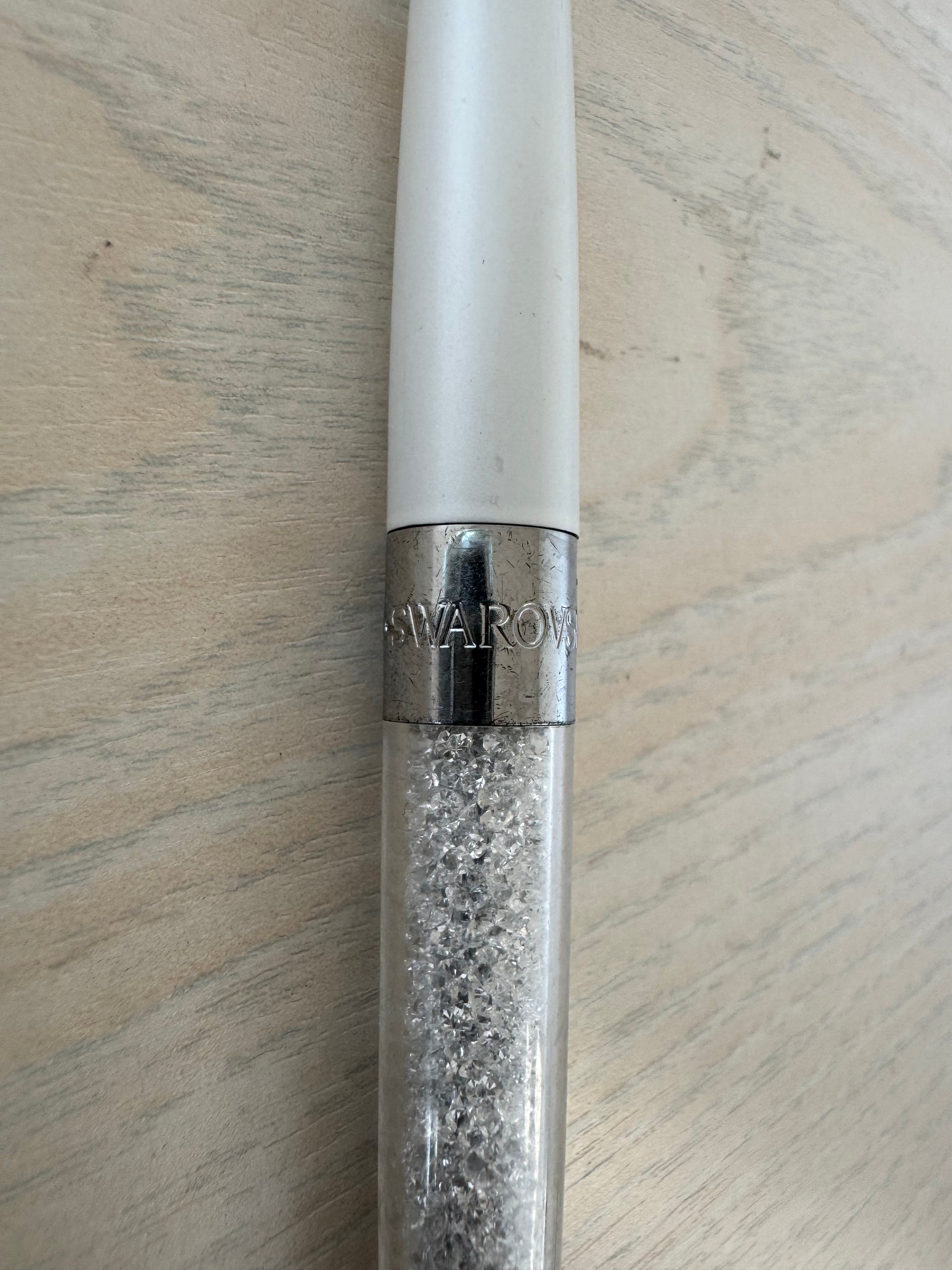 Swarovski Crystalline Stardust Kugelschreiber 14cm Light Lilac, 1300 Kristalle, Gut