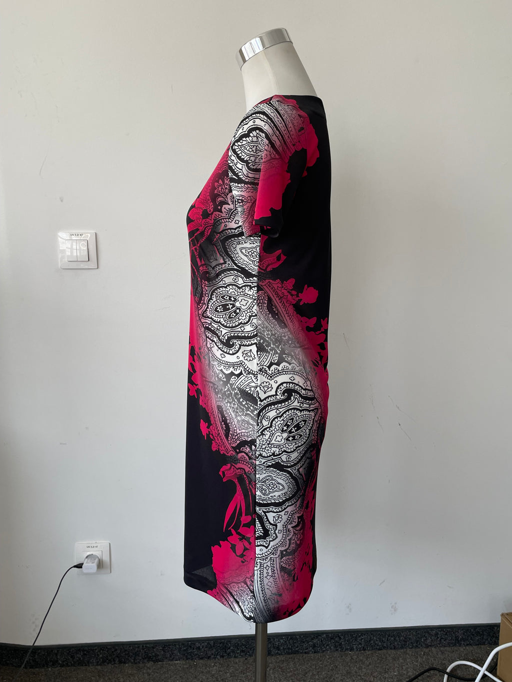 Etro Milano Kleid Kurzarm IT 40 Mehrfarbig Polyester Sehr Gut