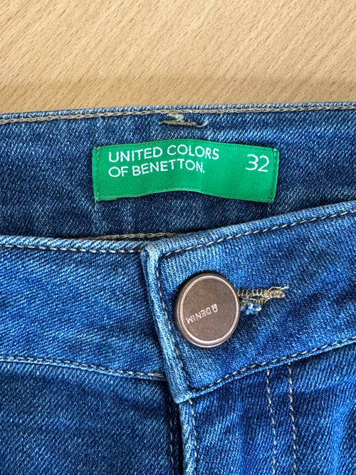 Benetton Damen Distressed Jeans Blau W32 – Sehr guter Zustand