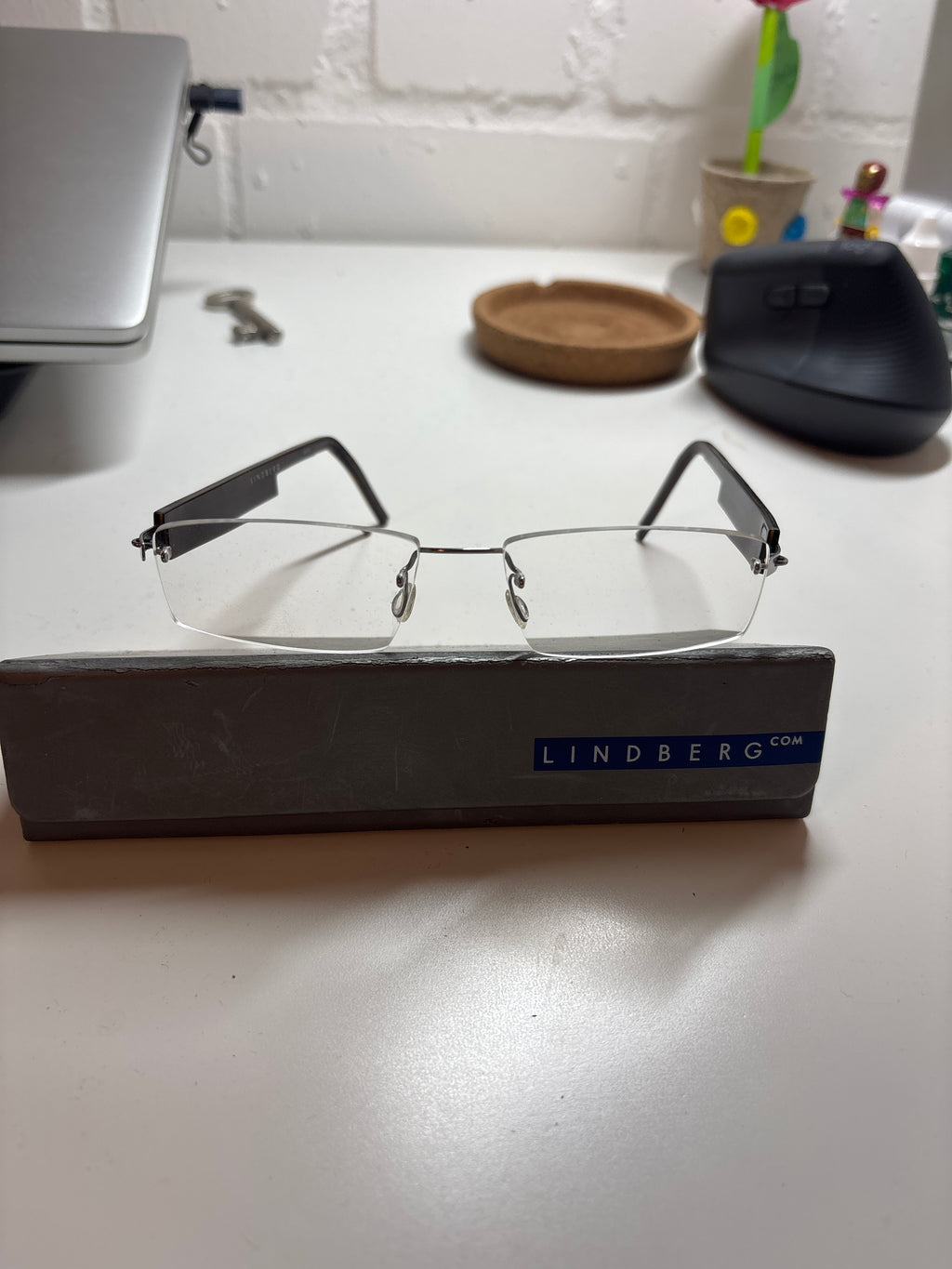 Lindberg Spirit Titanium randlos 51-18-140 Gunmetal, sehr guter Zustand