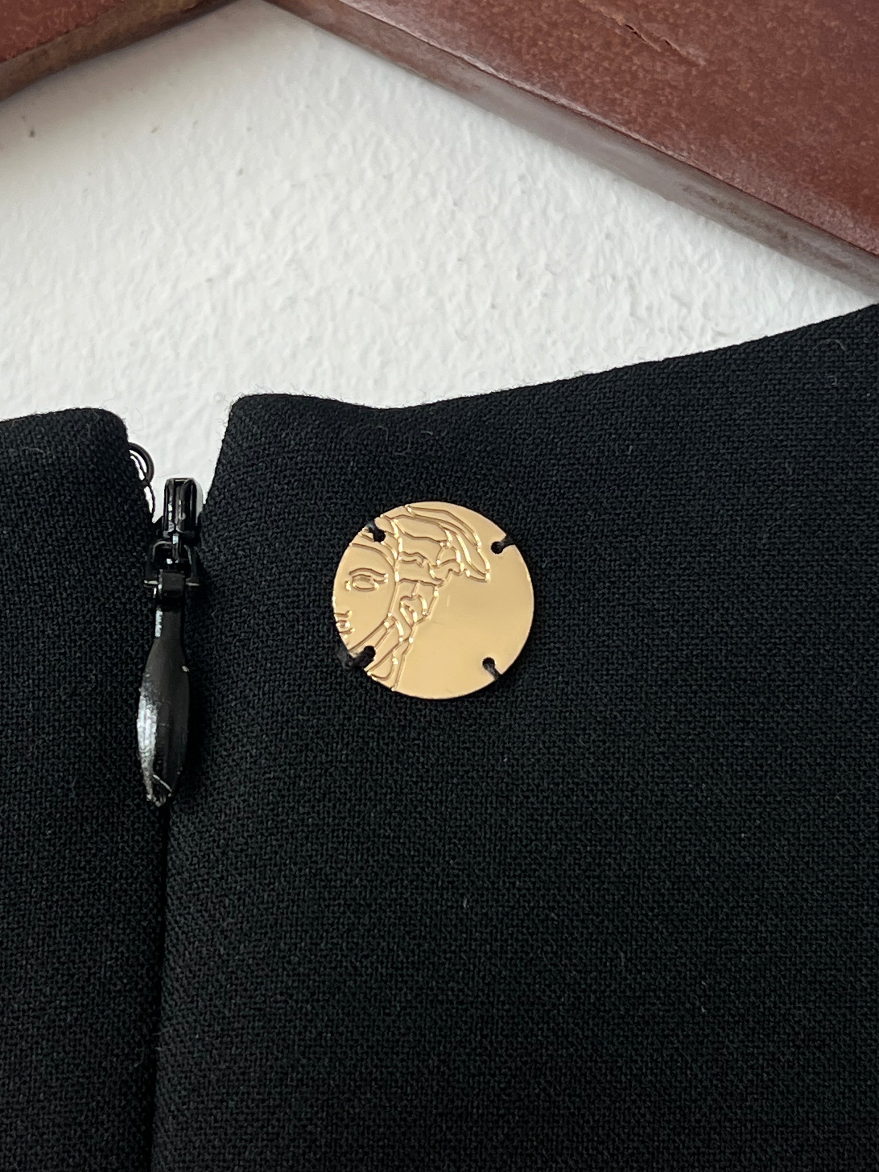 Versace Collection G35238S Schwarzes Sheath Kleid EU 40 Sehr Gut
