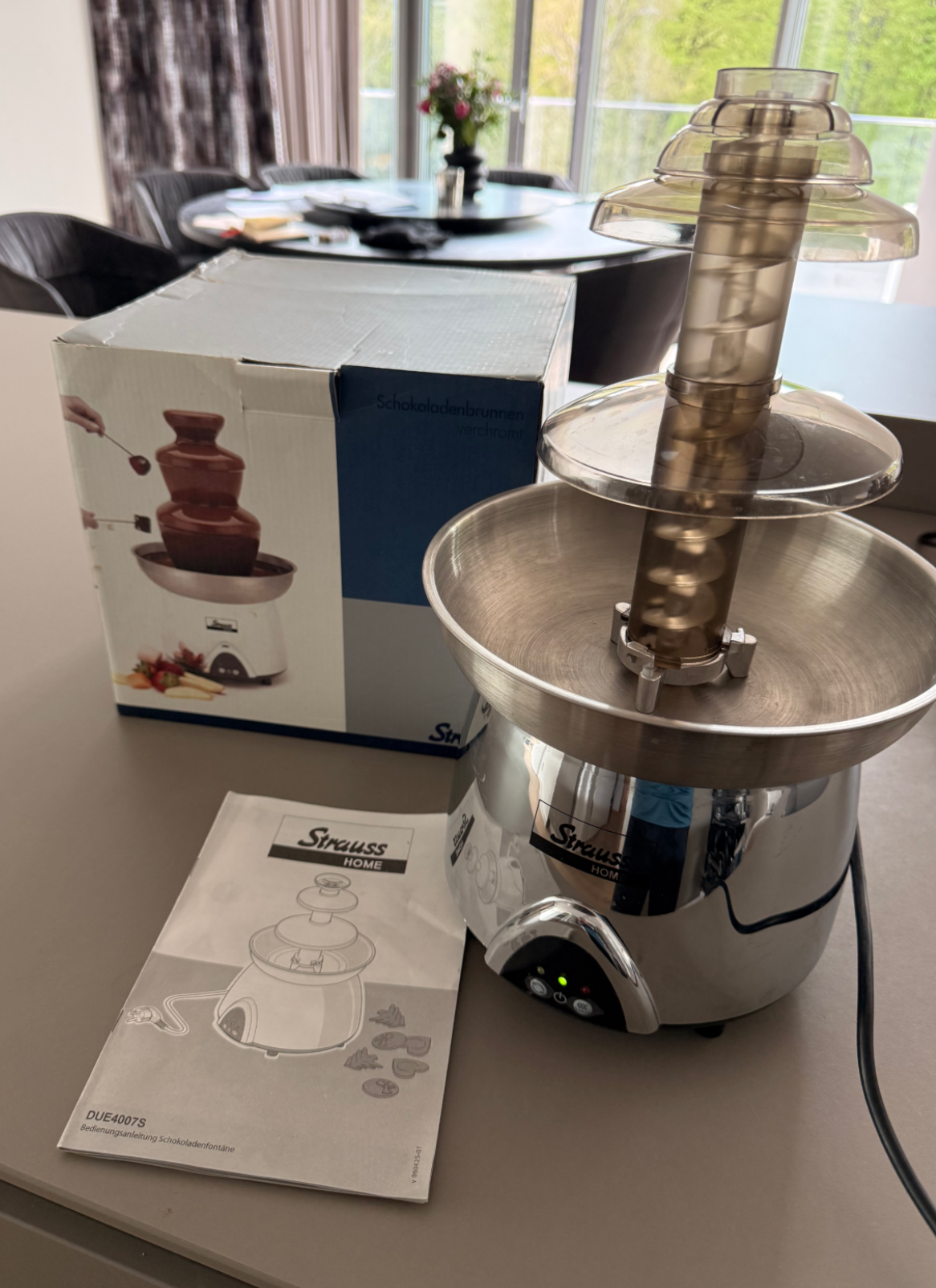 Strauss Home Chocolate Fountain DUE4007S – Edelstahl, Silber, guter Zustand, OVP