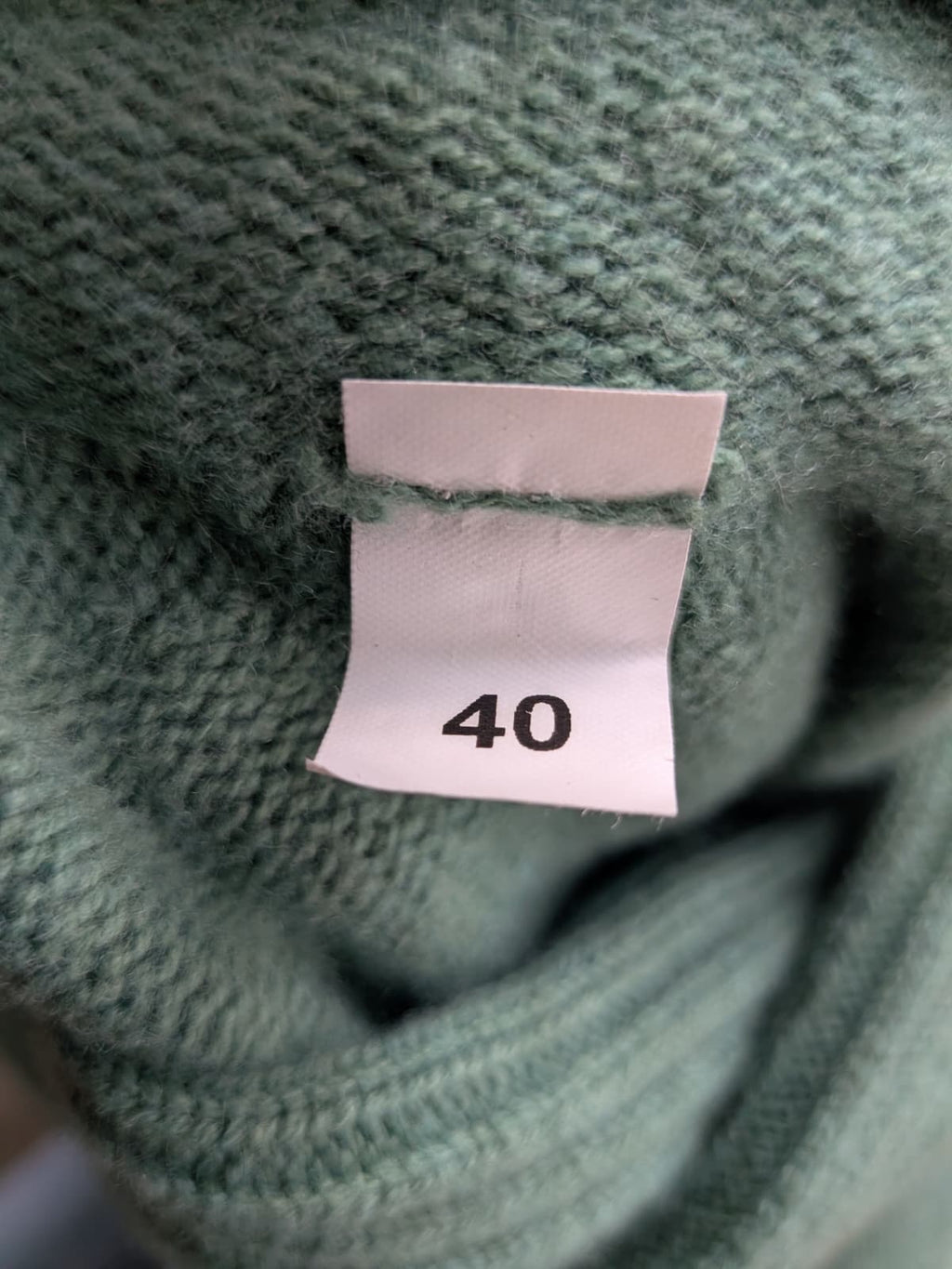 Poster Cowl-Neck Pullover, Italien, Wolle-Kaschmir, Salbeigrün, Gr. XX, Sehr Gut