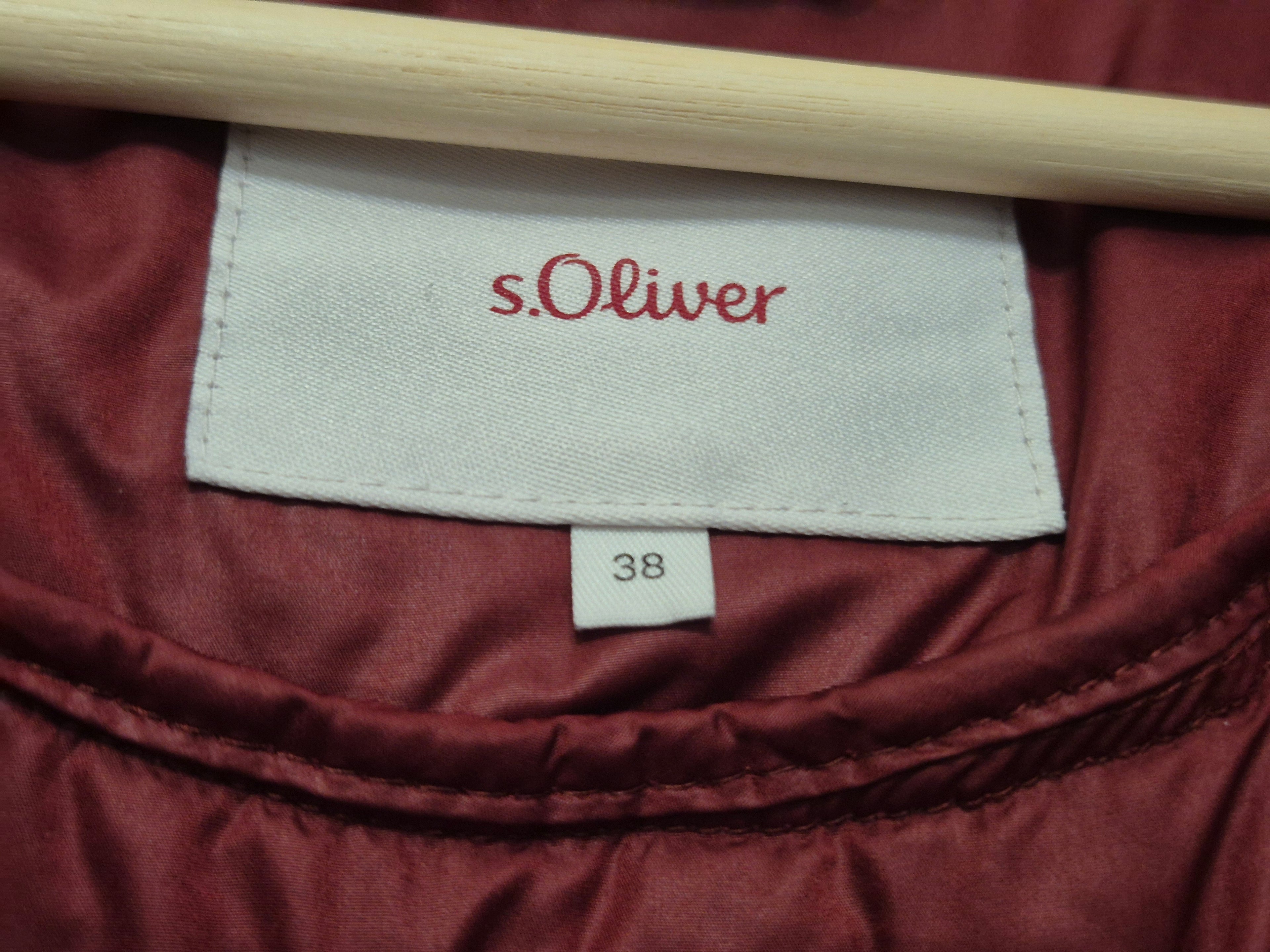 s.Oliver Damen Steppjacke Gr. 38 Rot Polyester Guter Zustand