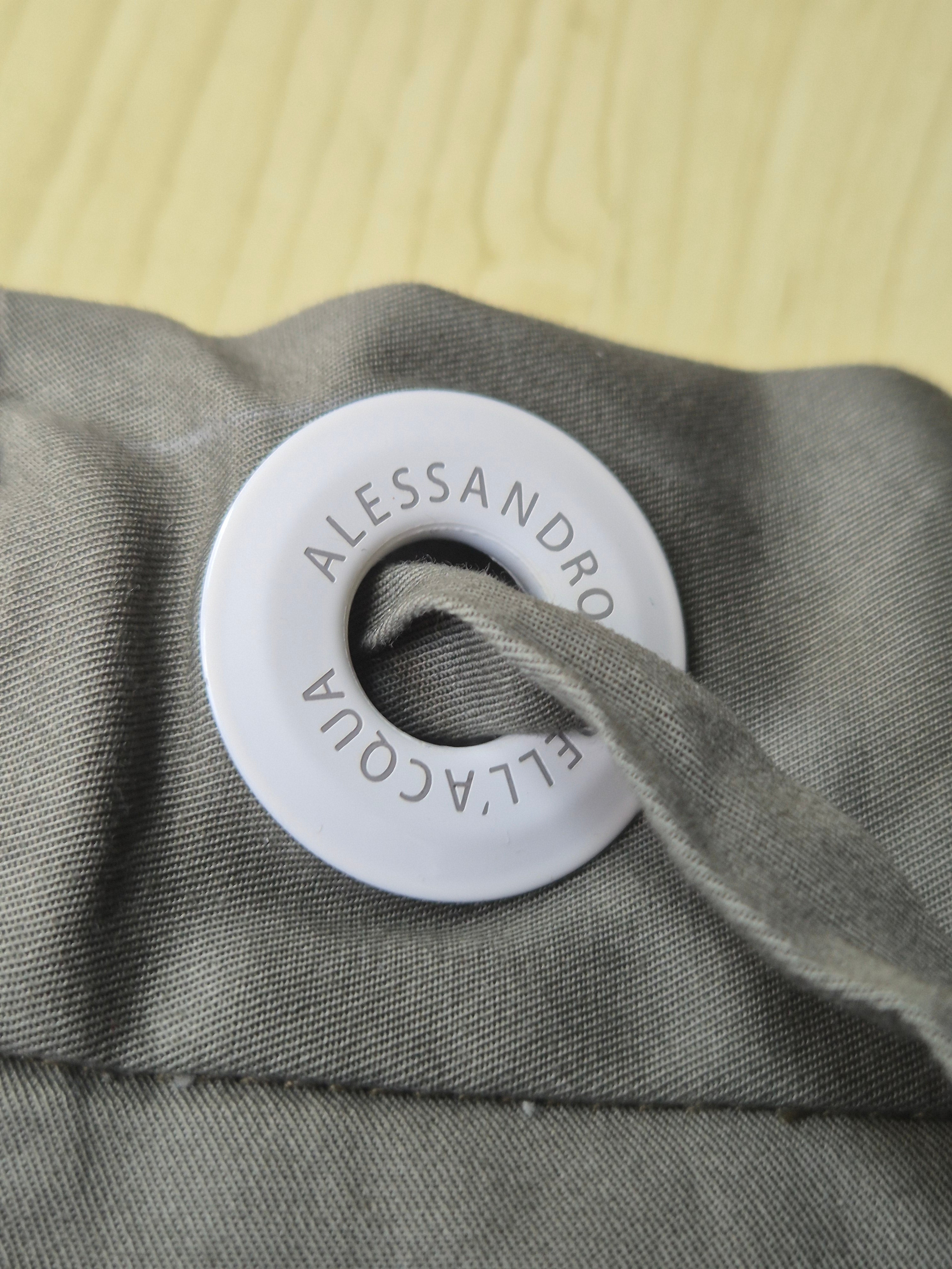Alessandro Dell’Acqua Bermuda Shorts – XS/S – Armygrün – 3D Blumenstickerei – Sehr gut