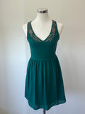 Zara TRF Kleid mit Perlen, Gr. S, Teal, Sehr guter Zustand