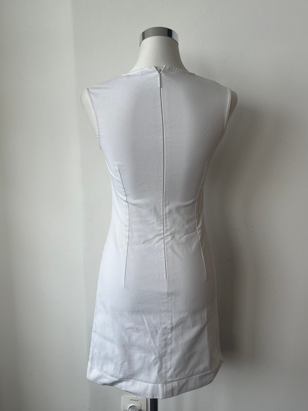 Christopher Kane Weißes Kleid mit Herz-Stickerei | US 10 / EU 42 | Wie Neu