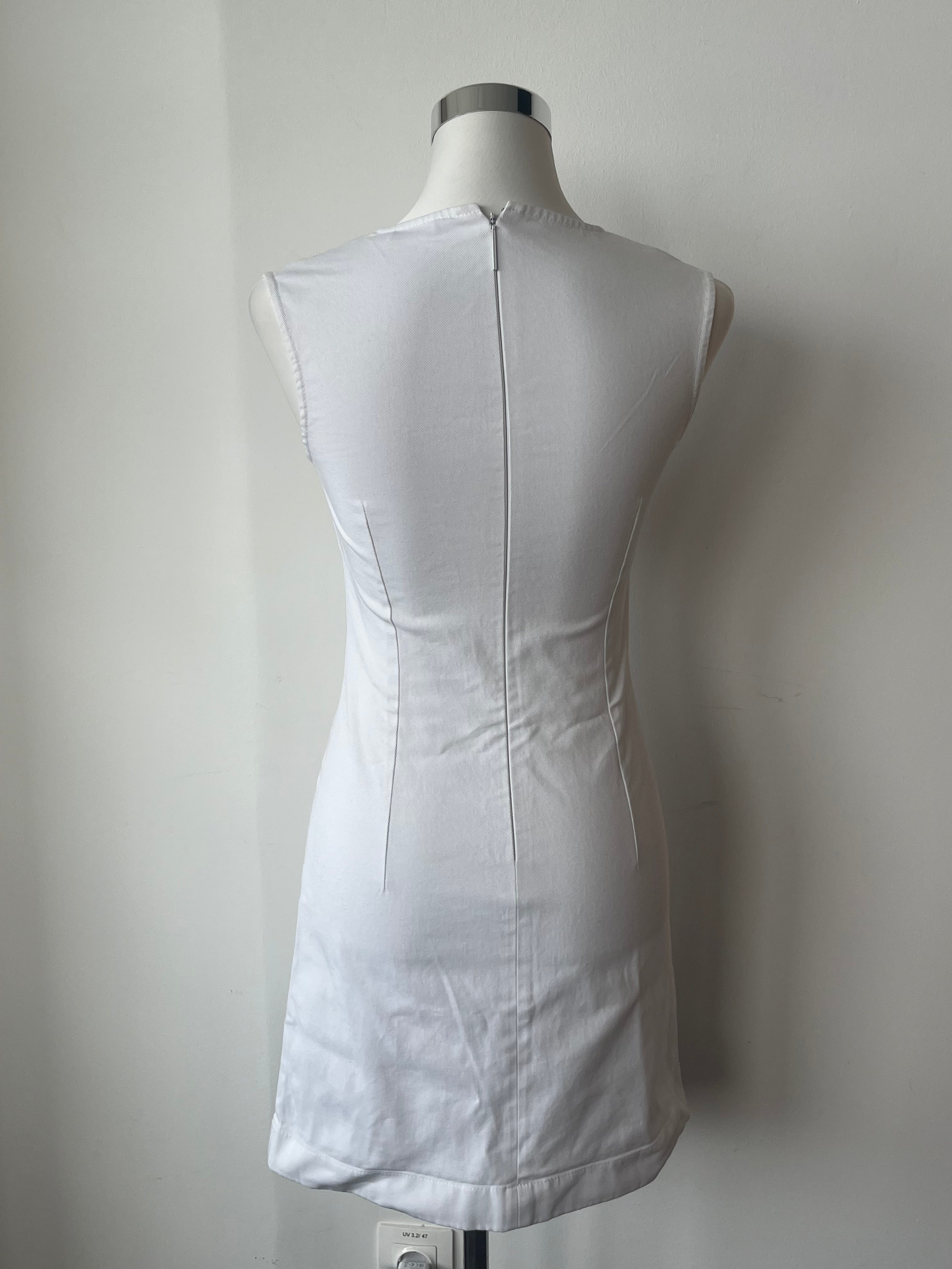 Christopher Kane Weißes Kleid mit Herz-Stickerei | US 10 / EU 42 | Wie Neu