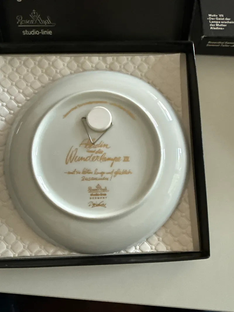 Rosenthal Studio-Line Collector Plate “Aladdin – Magic Lamp II” Porcelain, VG