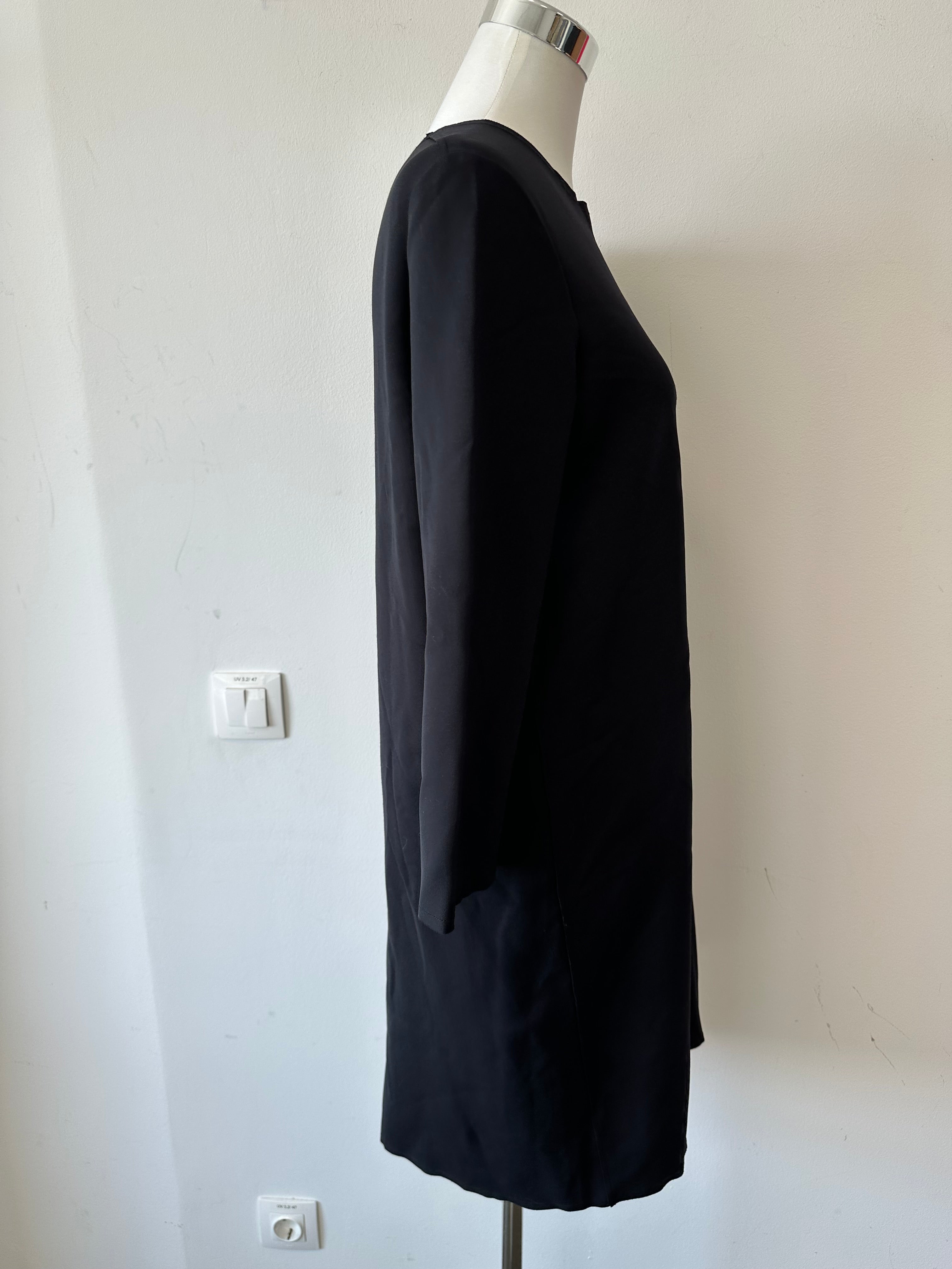THE ROW „Escher“ Kleid, Größe M, Schwarz, Guter Zustand, Minimalistisch