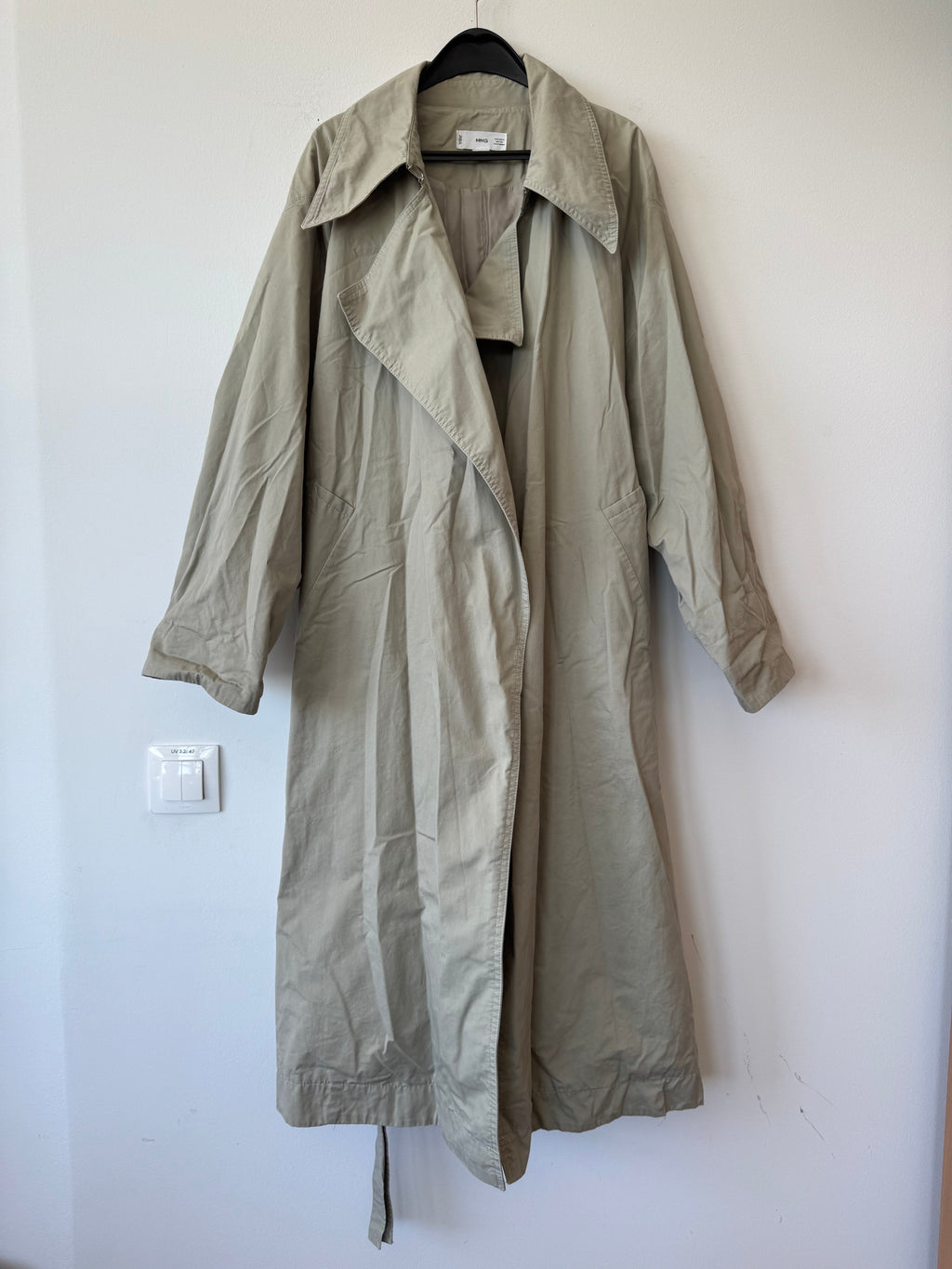 MNG Trenchcoat – Wasserabweisend, Sand, Gr. S, Guter Zustand