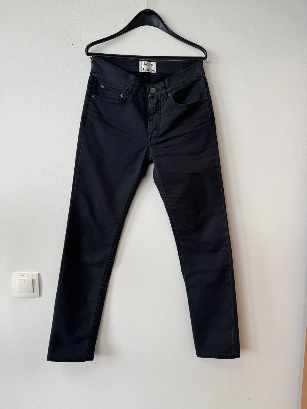 Acne Studios Ace Ups Jeans W28 L32 Schwarz – Guter Zustand
