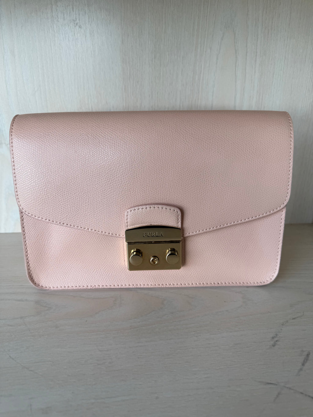 Furla Metropolis Small Schultertasche Moonstone, guter Zustand + Dustbag