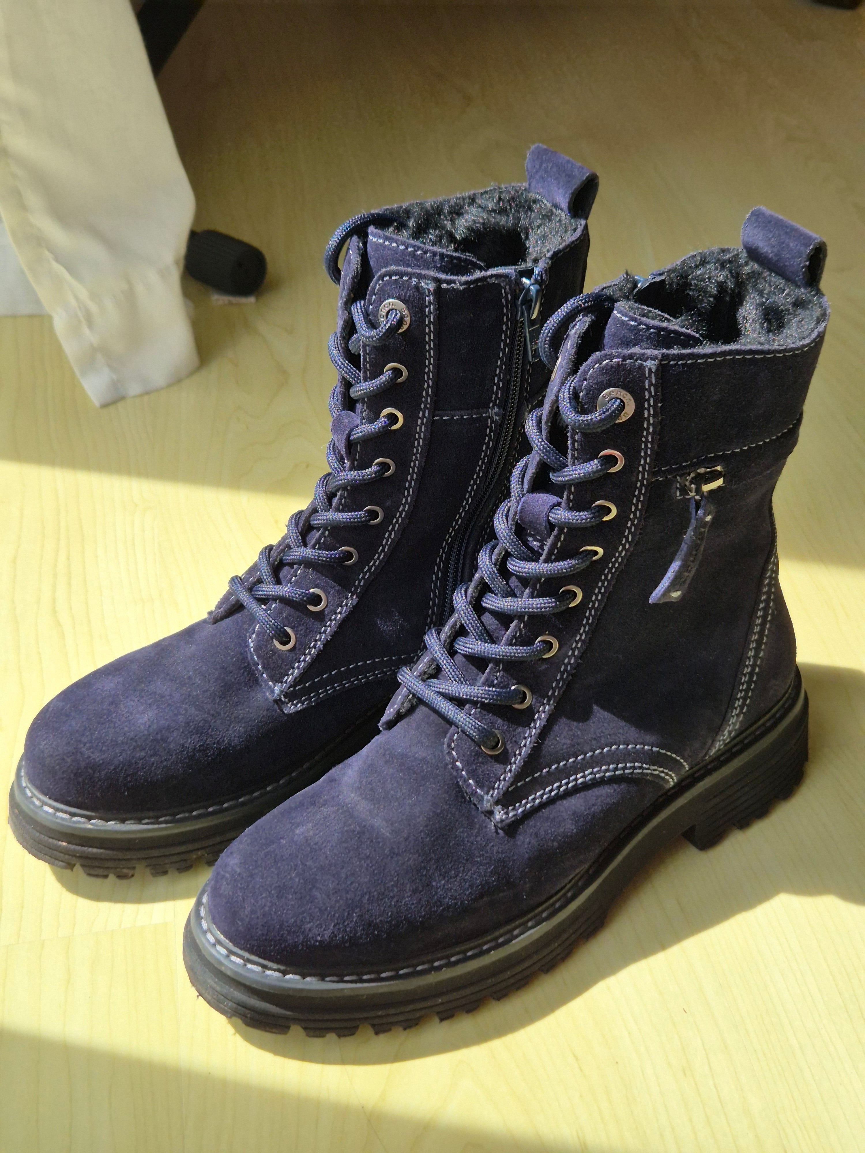 Bench Damen Combat Boots Schwarz Wildleder Gr. 38 Wie Neu