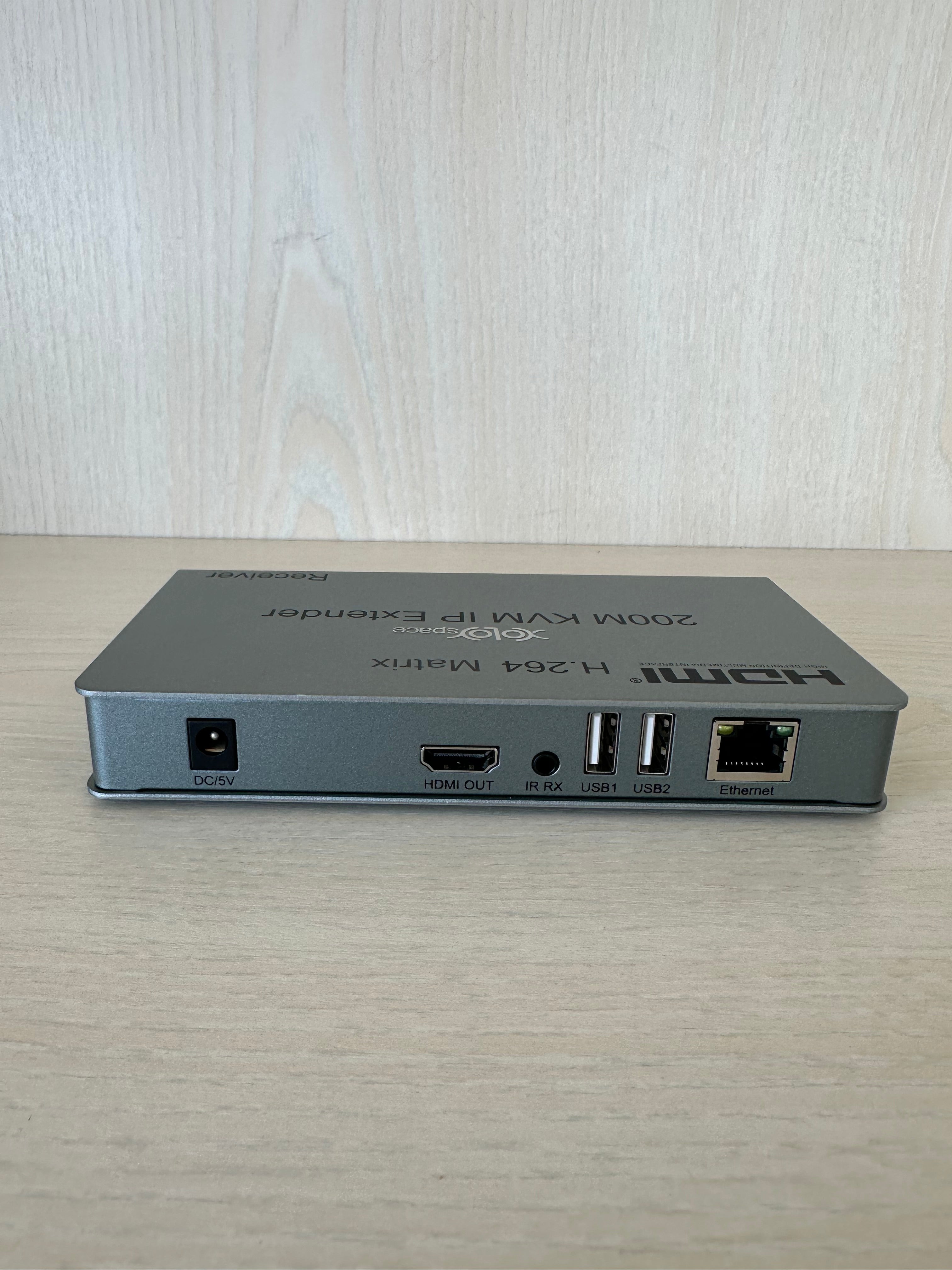 XOLORspace EX200M-K HDMI-over-IP KVM Extender Kit 200m Silber Wie Neu