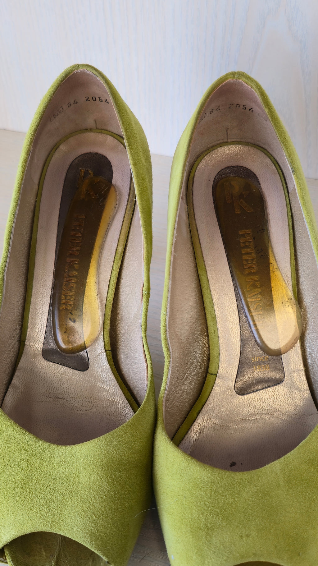 Peter Kaiser Suede Peep-Toe Pumps – Limettengrün, EU 38.5, Gebraucht