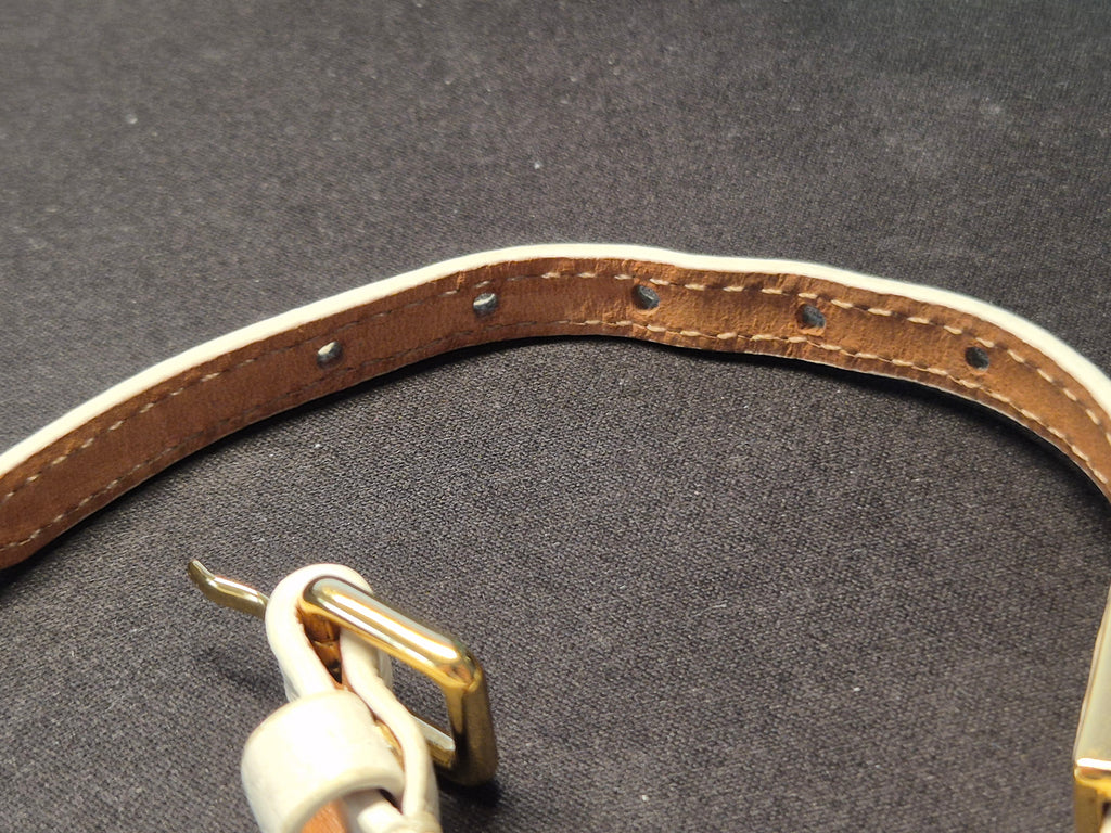 Coccinelle Lederarmband, Creme, goldene Schließe, guter Zustand
