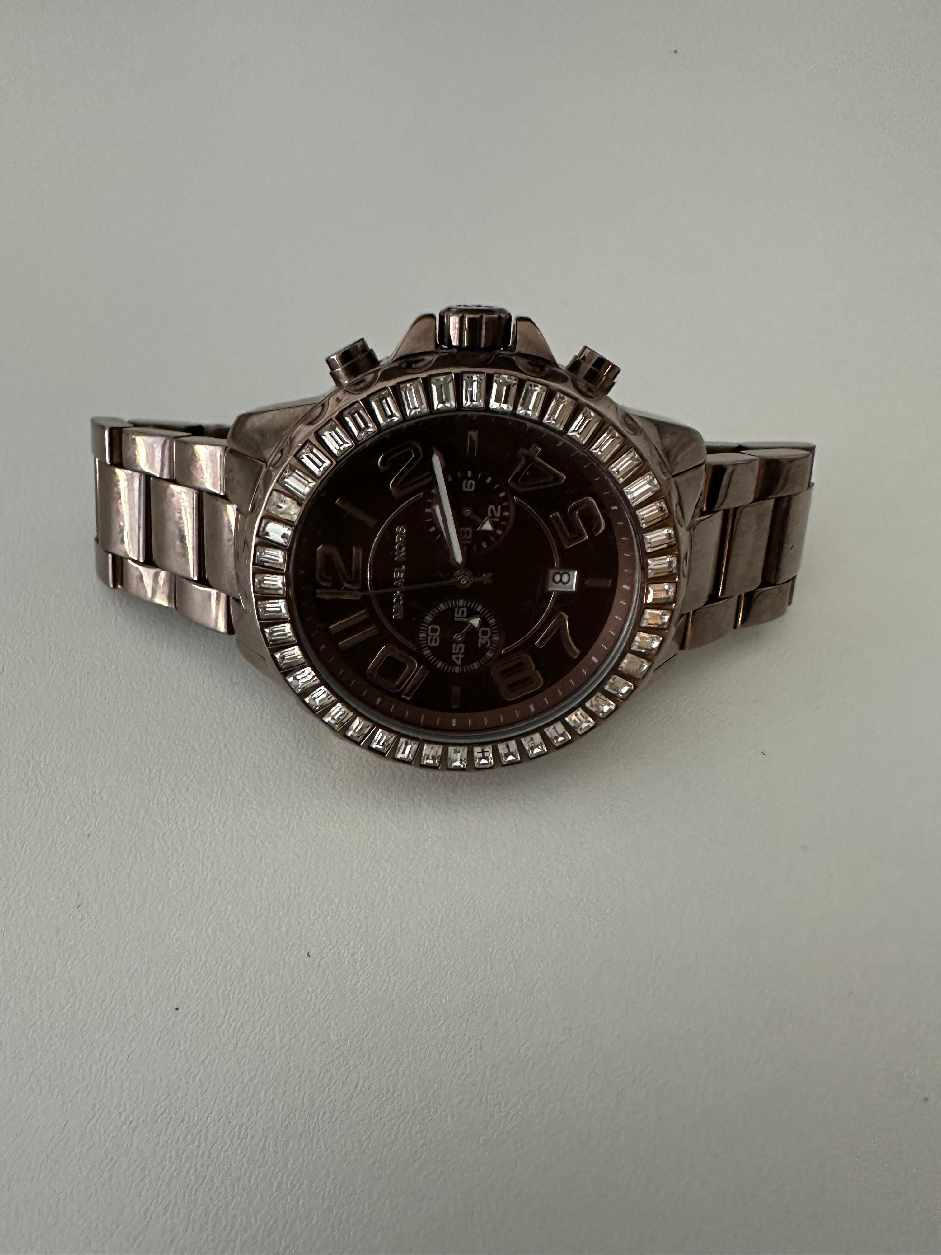 Michael Kors Chronograph MK5592 – Rose Gold/Brown, 42mm, Excellent
