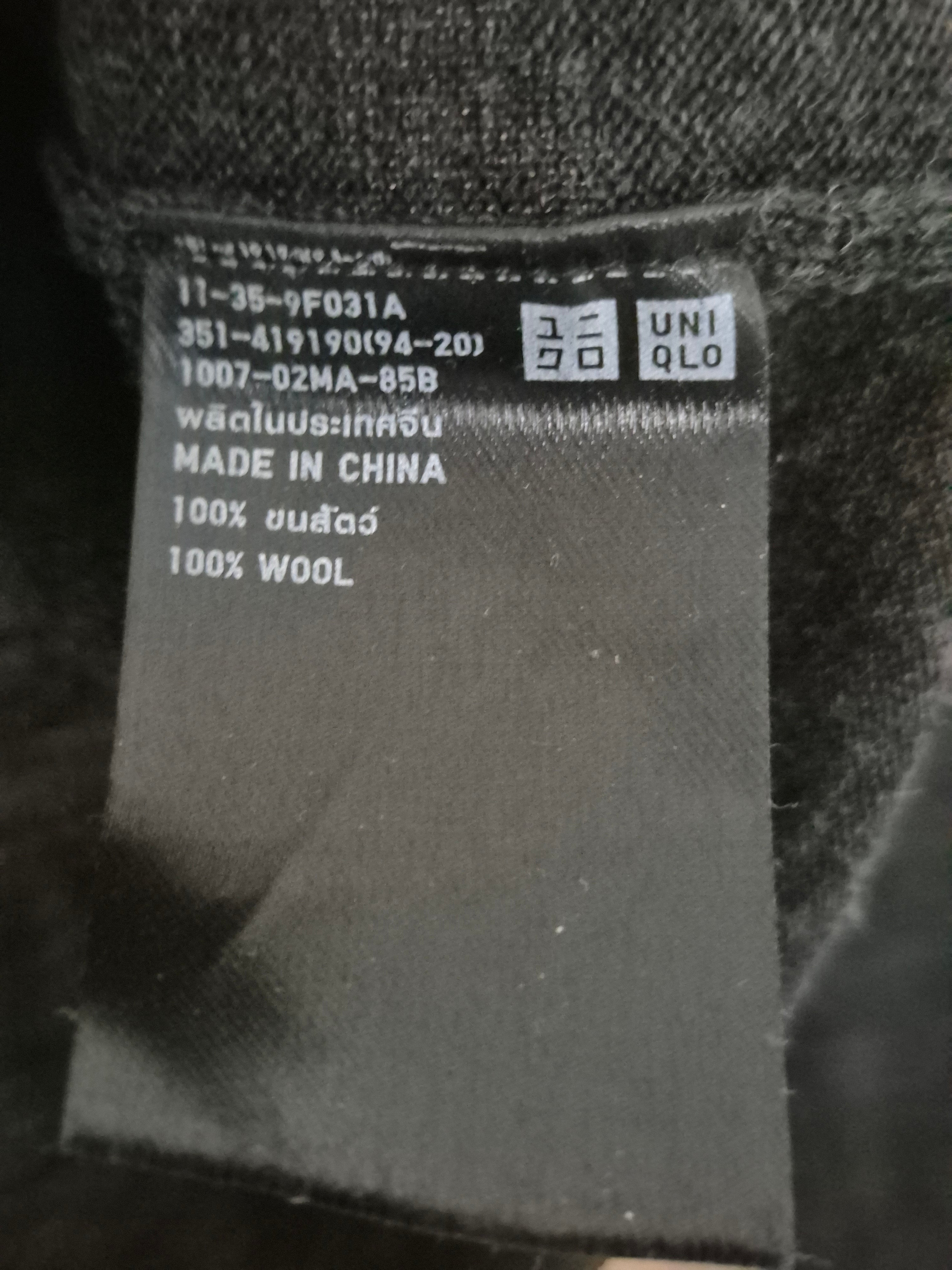 UNIQLO Extra Fine Merino Wool Crew-Neck Sweater, Size S, Navy Blue, Very Good