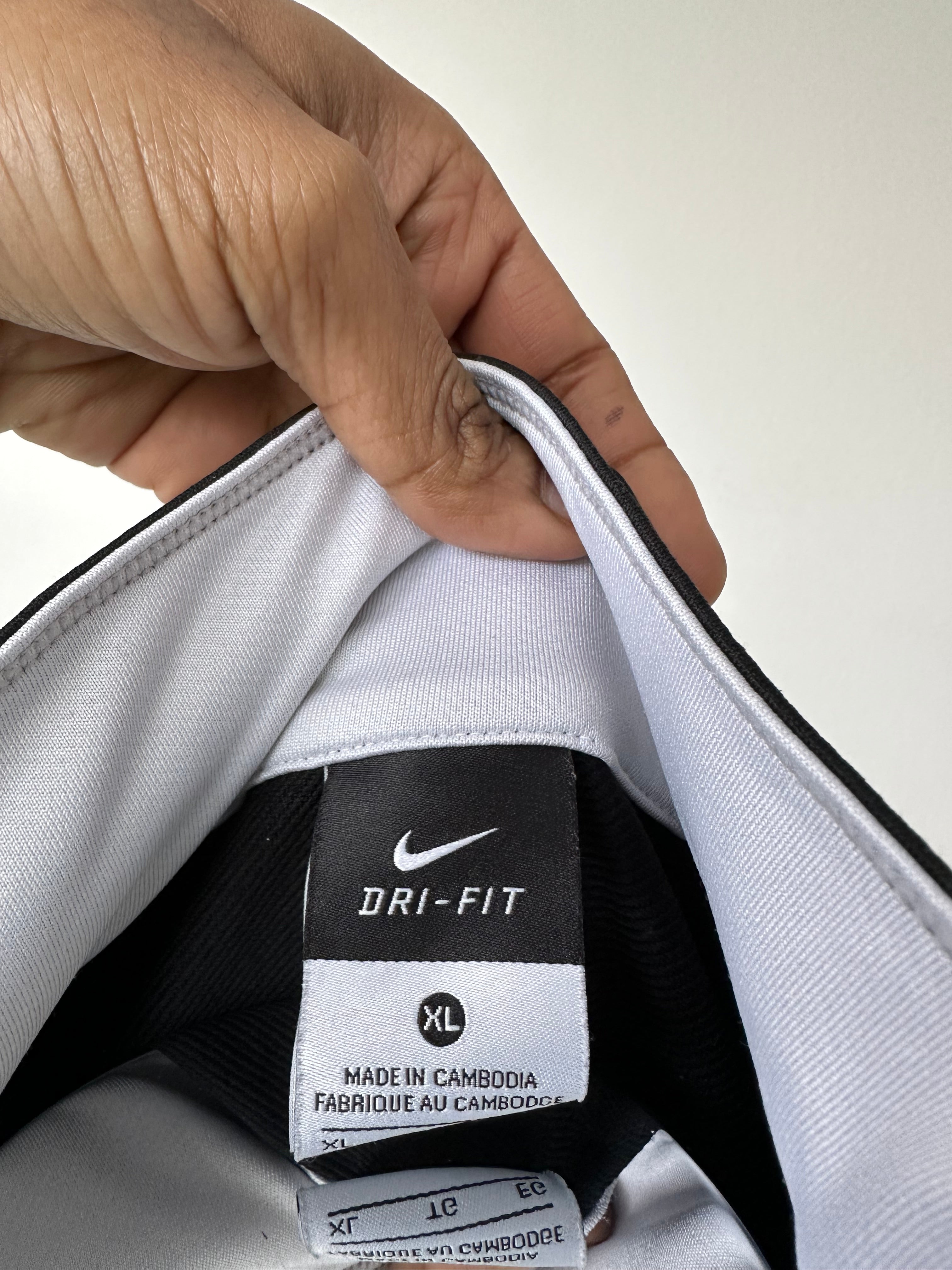Nike Dri-FIT Track Jacket Schwarz XL – Sehr Gut