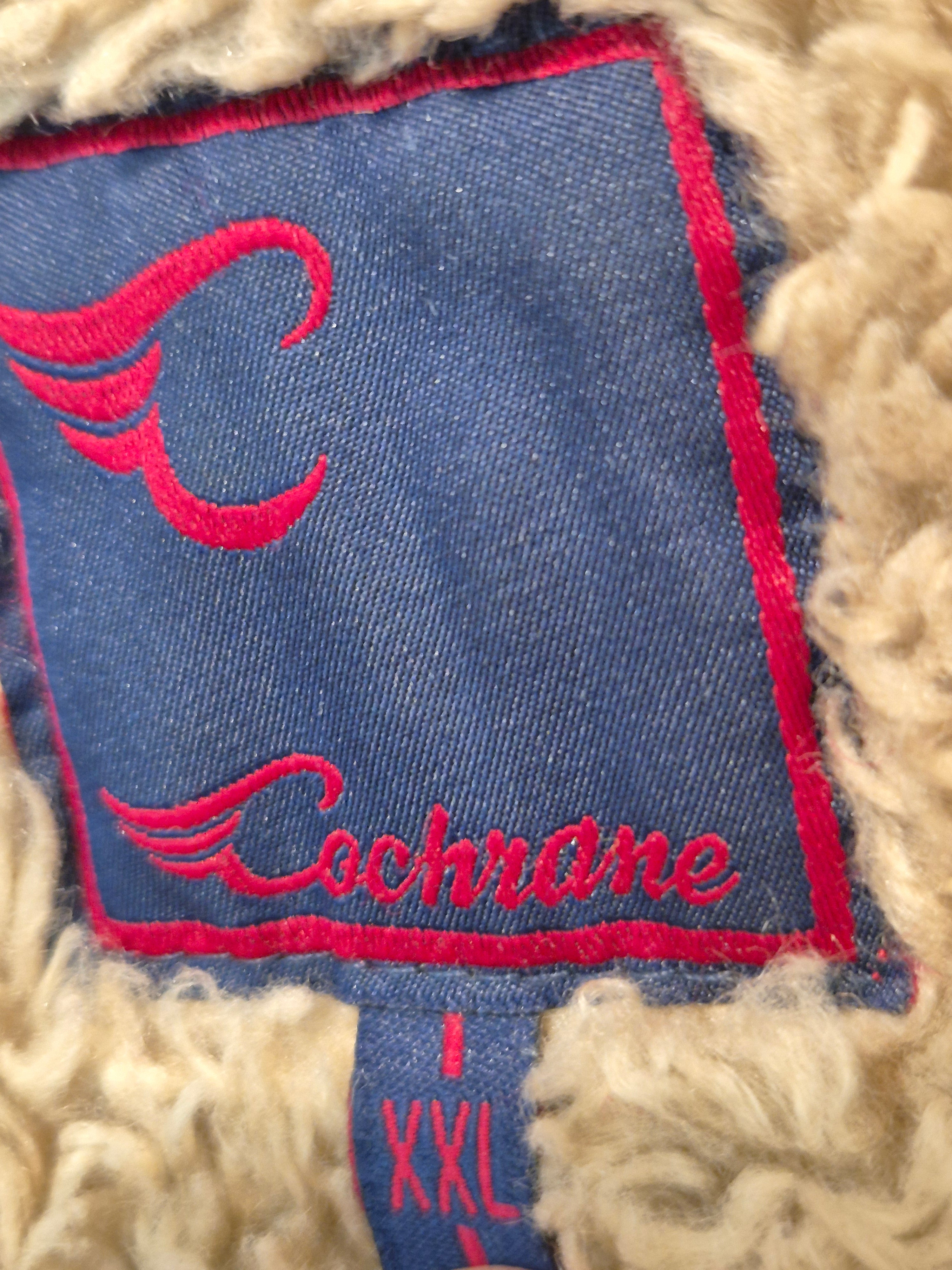 Cochrane „Procida“ Winterjacke | XXL | Kariertes Teddyfutter | Schwarz-Rot