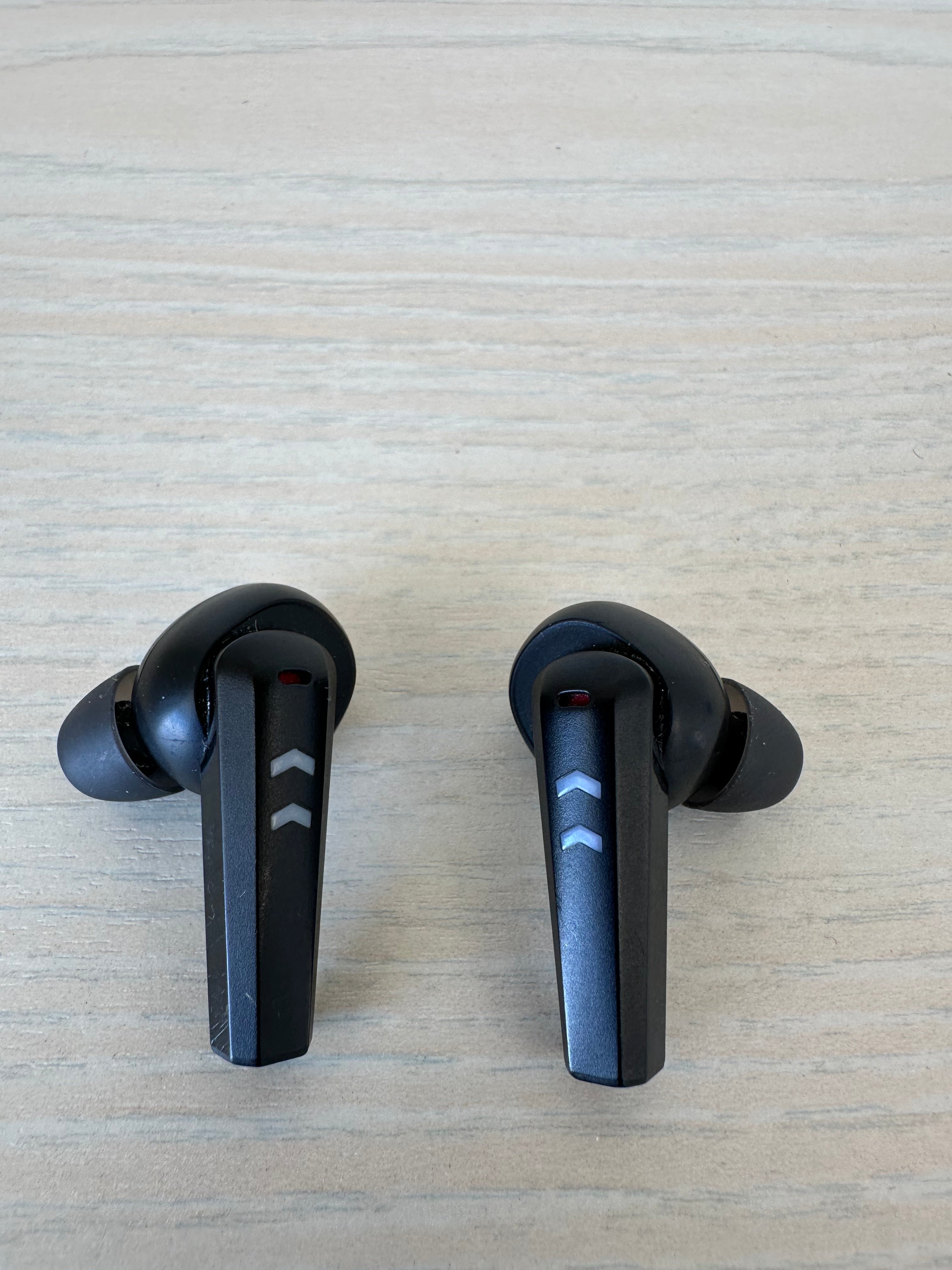 Black Shark T10 Gaming True-Wireless Earbuds Schwarz (LED) + Case, Zustand Gut