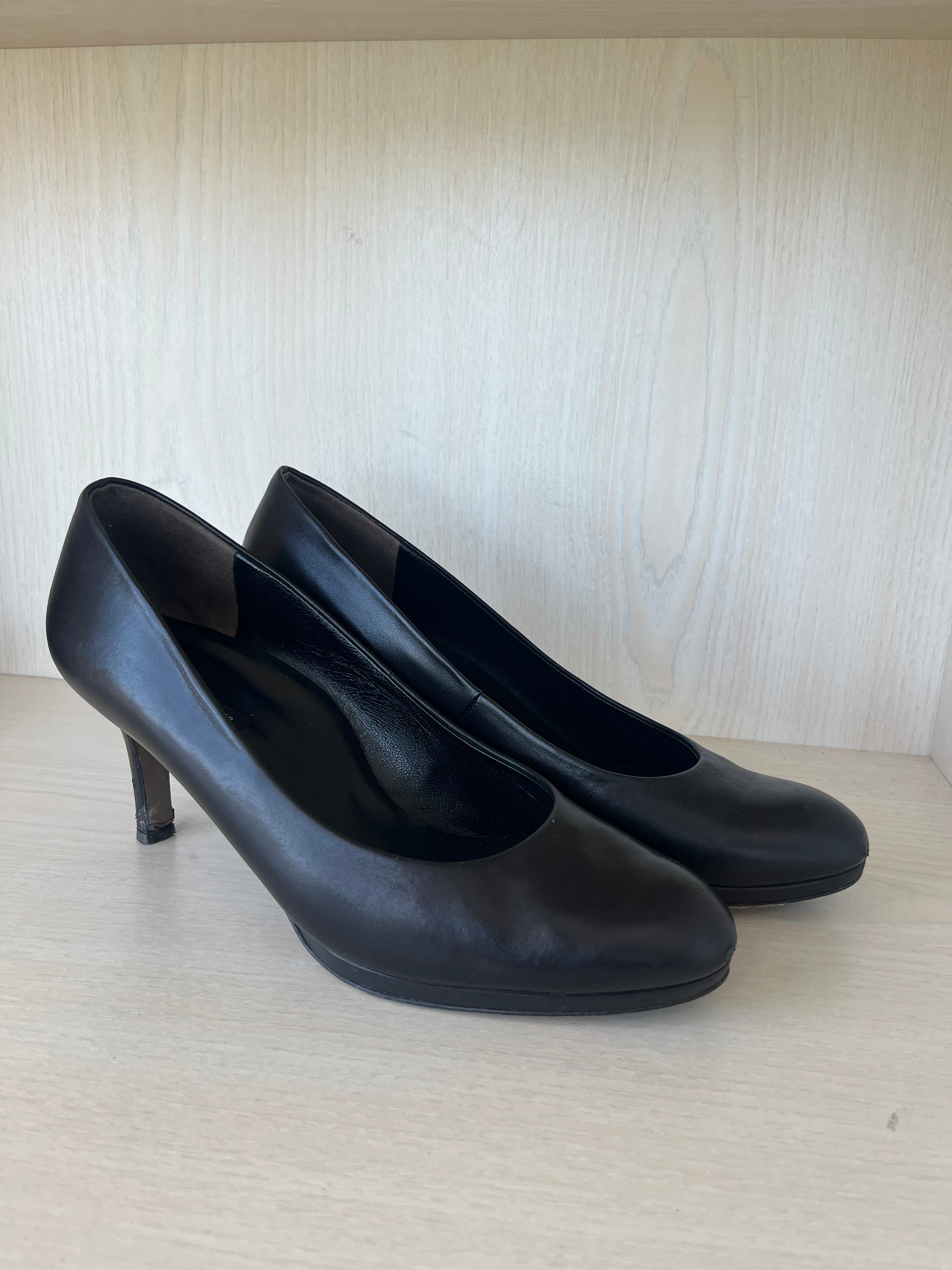 Paul Green Pumps Classic Schwarz Leder EU 41, guter Zustand