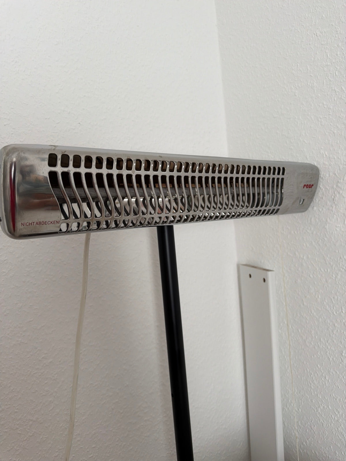 Reer 1928 Quartz Changing Table Heater with Stand, Silver, Medium, Very Good