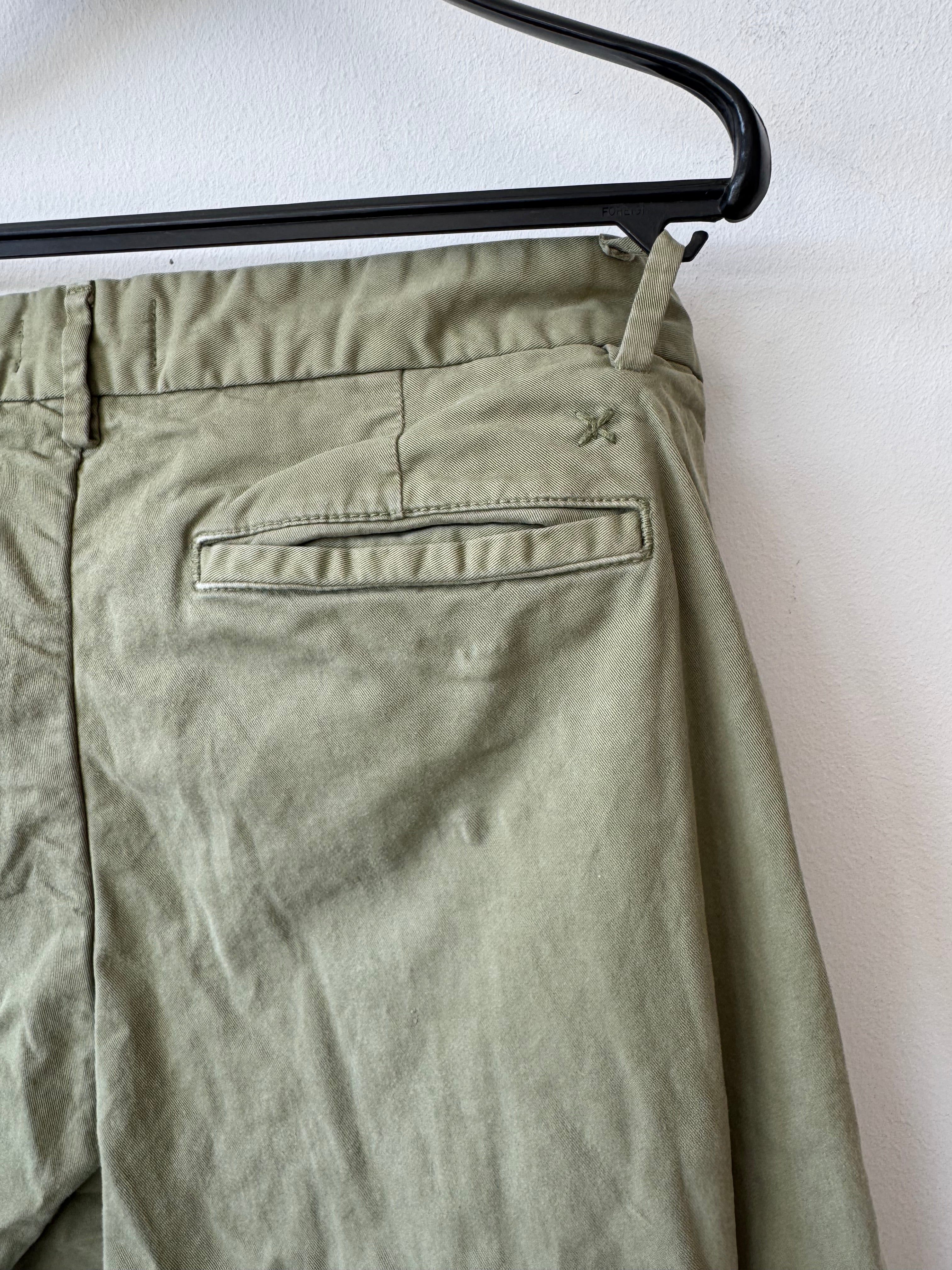 Closed „Clifton Skin“ Herren Chino W30 Oliv – Guter Zustand