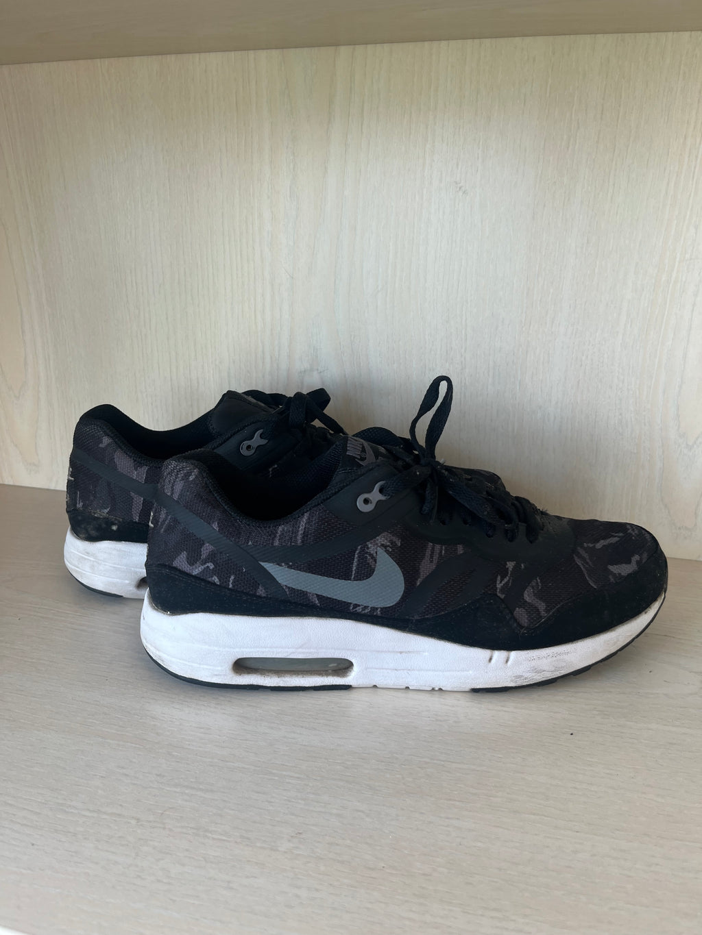 Nike Air Max 95 – Schwarz – Größe EU 44 / US 10 – Zustand Gut