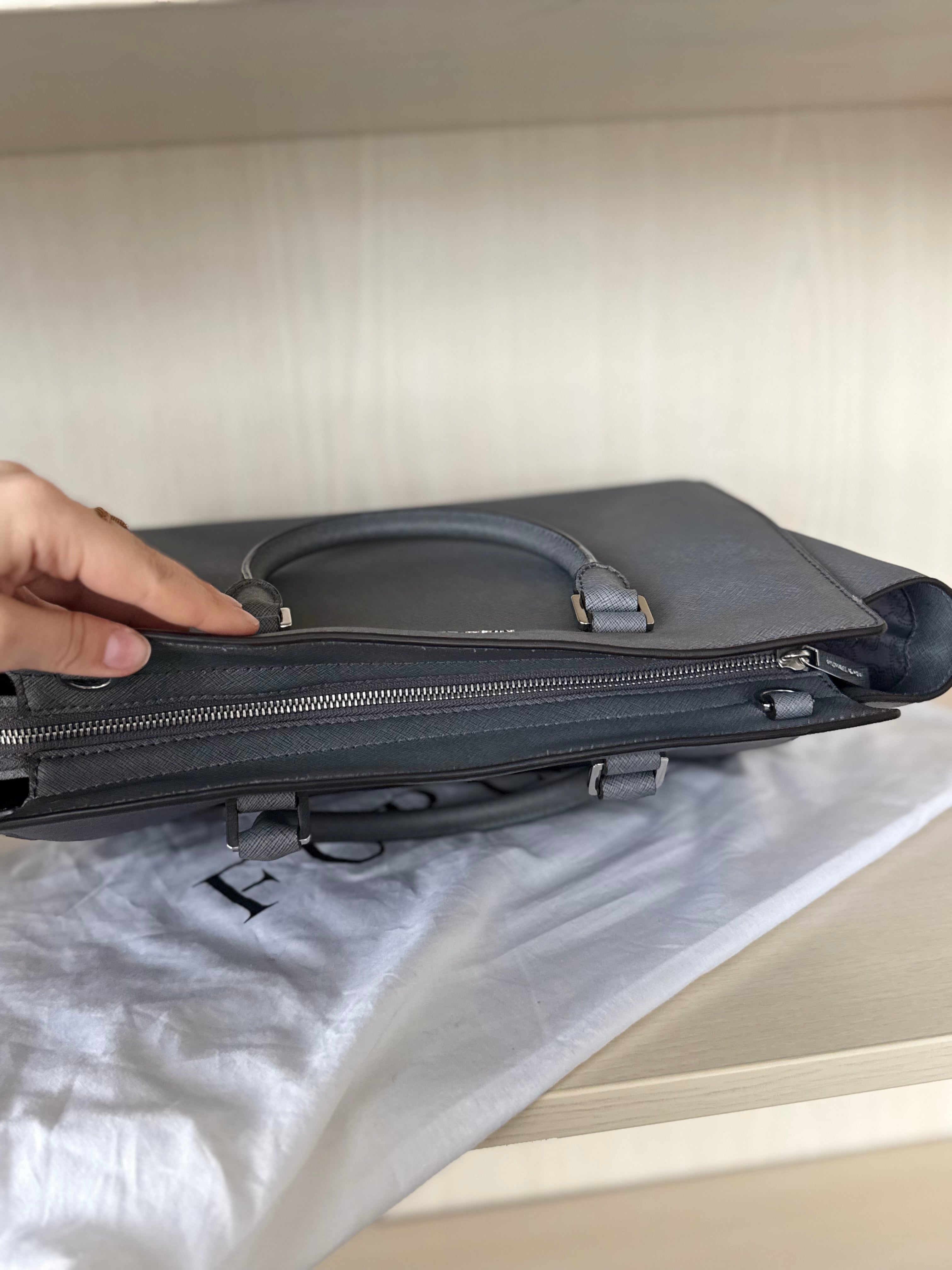Michael Kors Selma Medium Satchel, Graphite Grey, Very Good Condition, 32cm