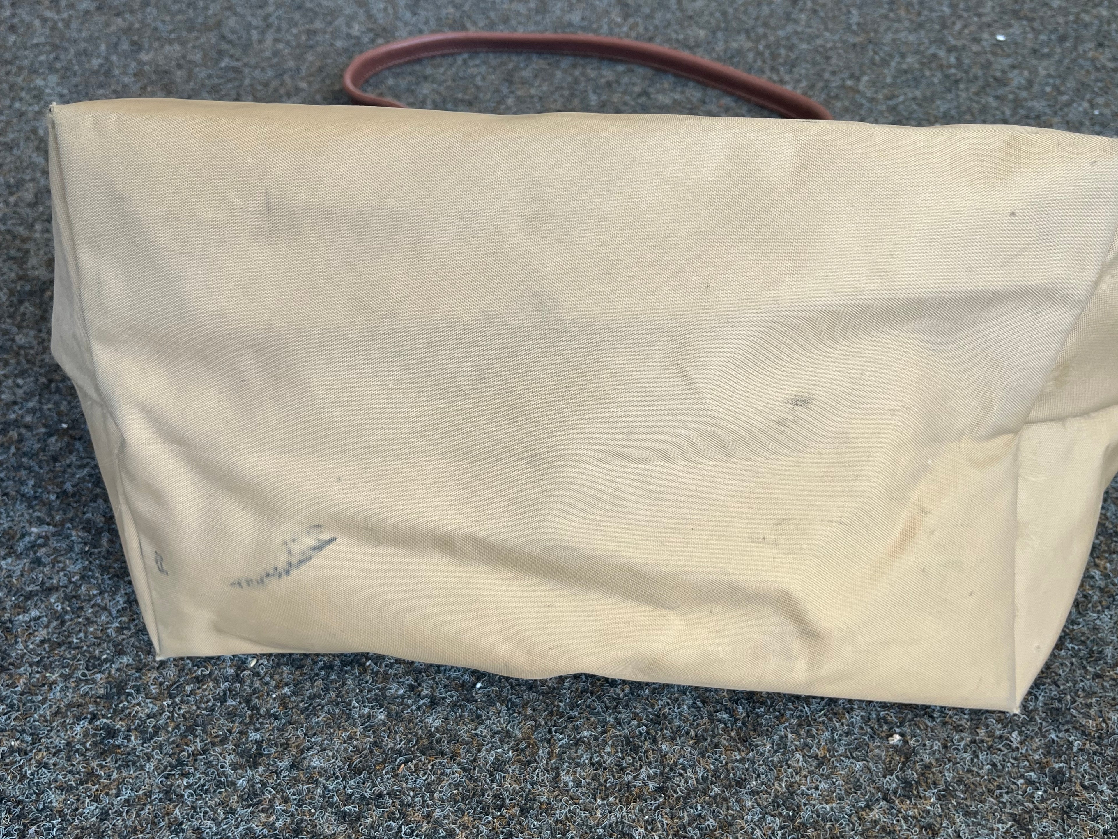 Longchamp Le Pliage Nylon Tote – Khaki, Medium, lange Henkel, guter Zustand