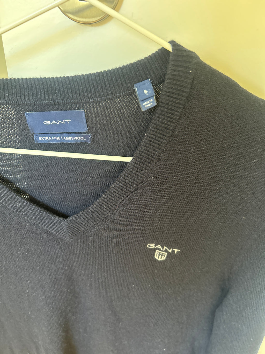 GANT Herrenpullover S – Extra Fine Lambswool, Navy, V-Ausschnitt, Gut
