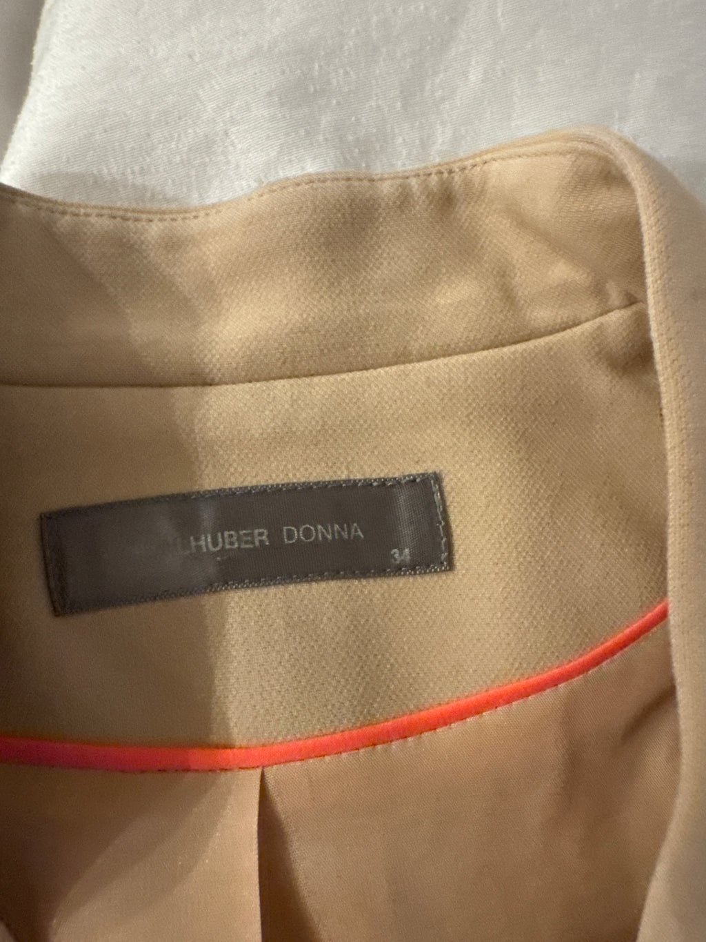 Cream Hallhuber Donna Blazer, size 34 – good condition