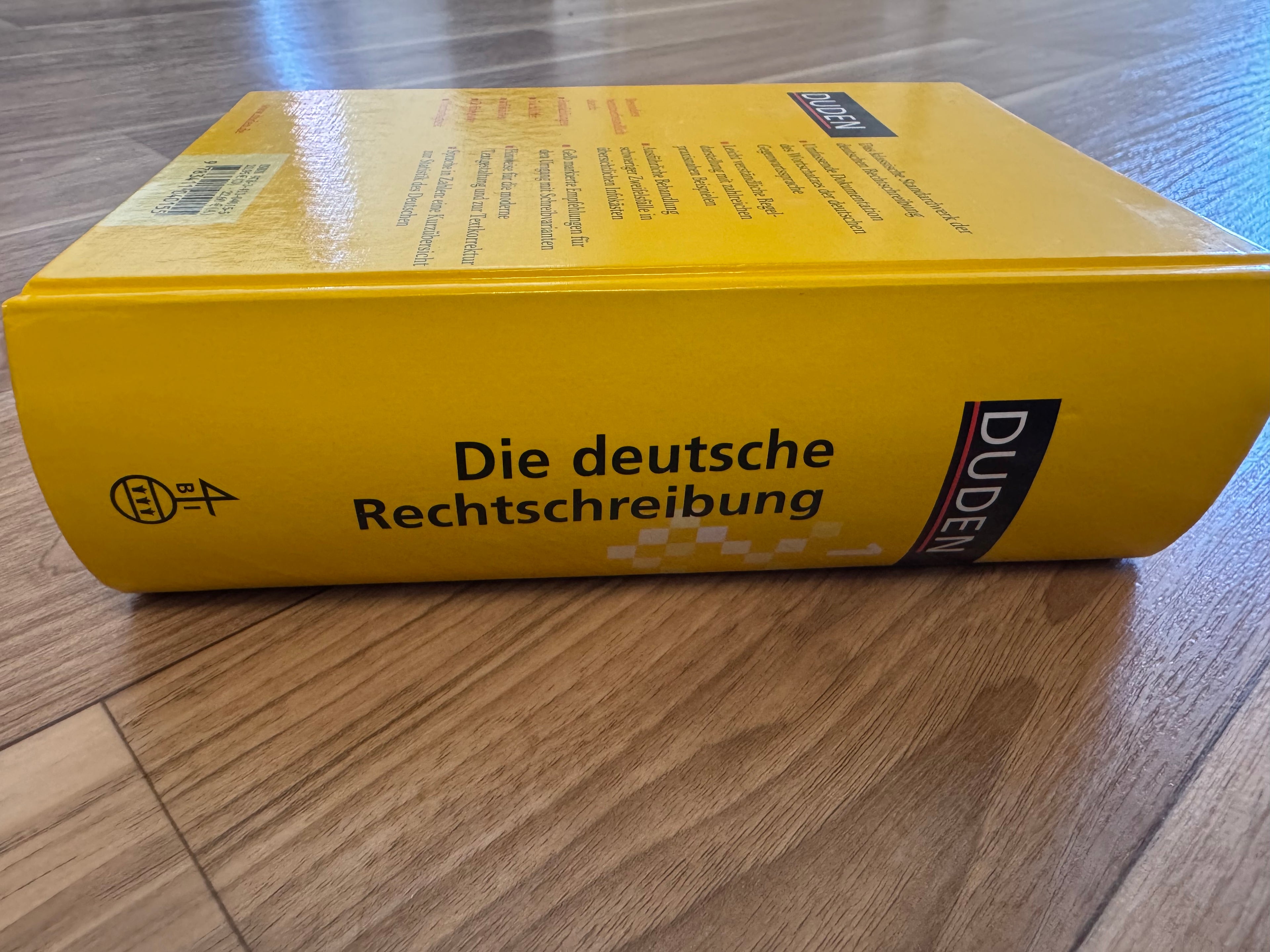Duden German Spelling Dictionary, 25th Edition, Hardcover, Very Good