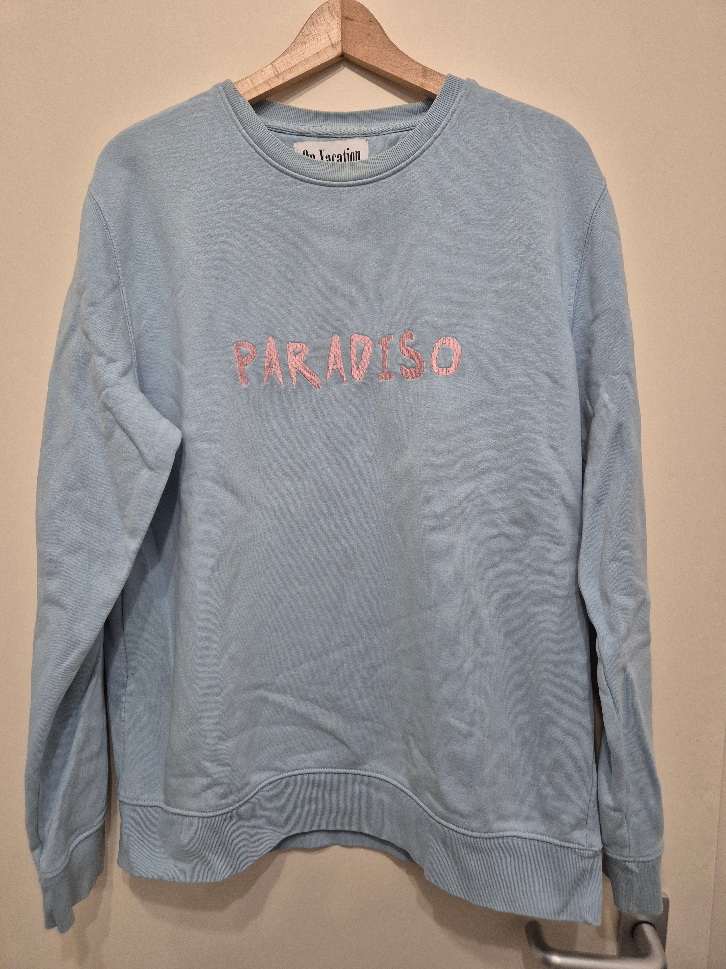 On Vacation „Paradiso“ Sweatshirt, hellblau, Größe M, sehr guter Zustand