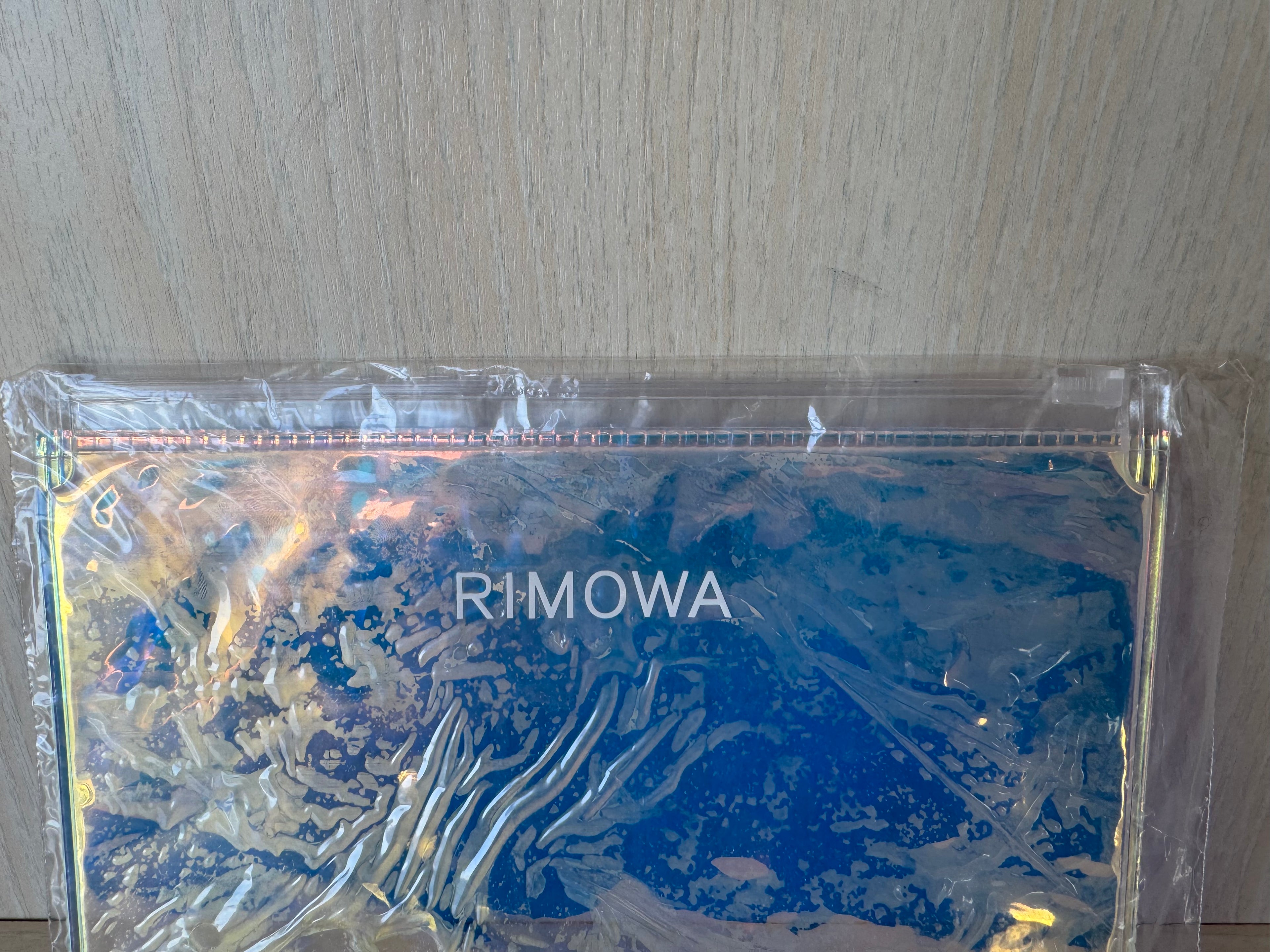 RIMOWA Iridescent Pouch – Polycarbonat/TPU, Transparent Multicolour, Neu