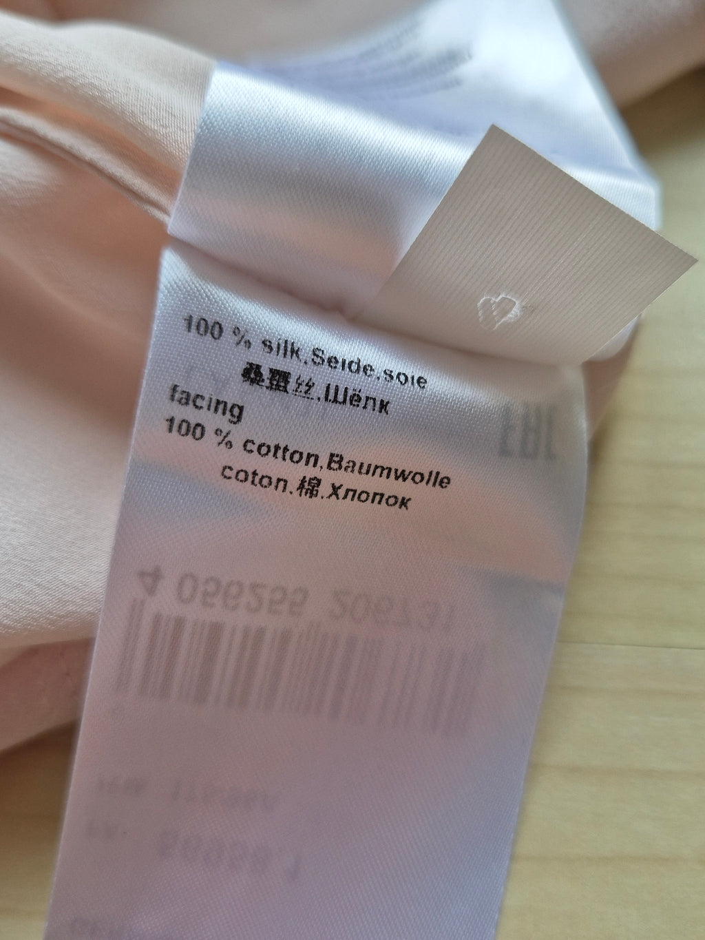 Marc Cain Seidenbluse – Rose, Größe 40, guter Zustand