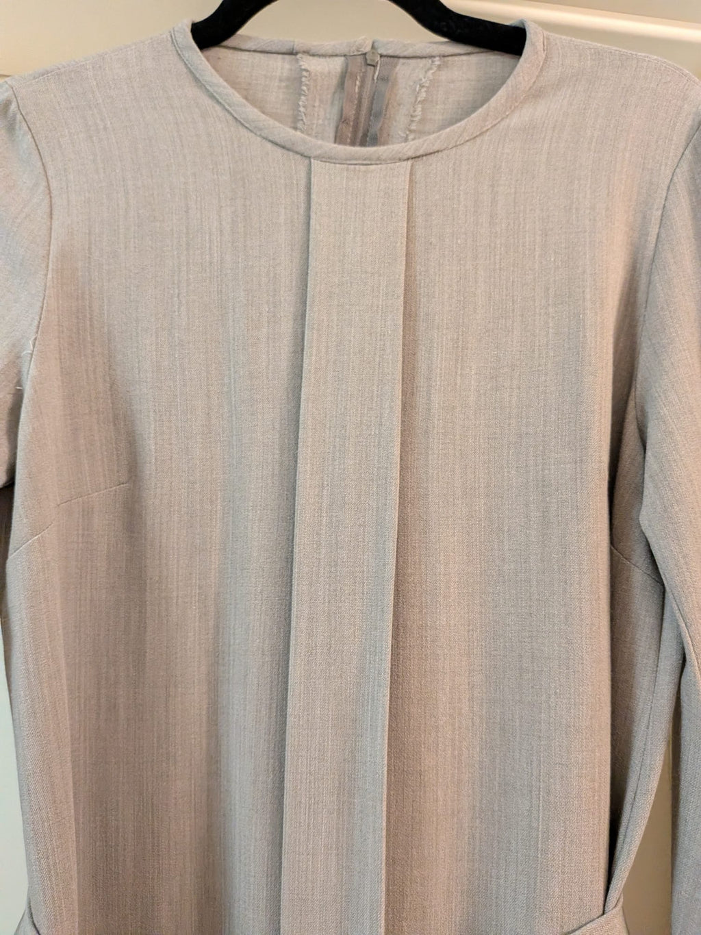 Self Made Belted Midi Dress – Grey, Medium, Crepe de Chine Silk, Very Good