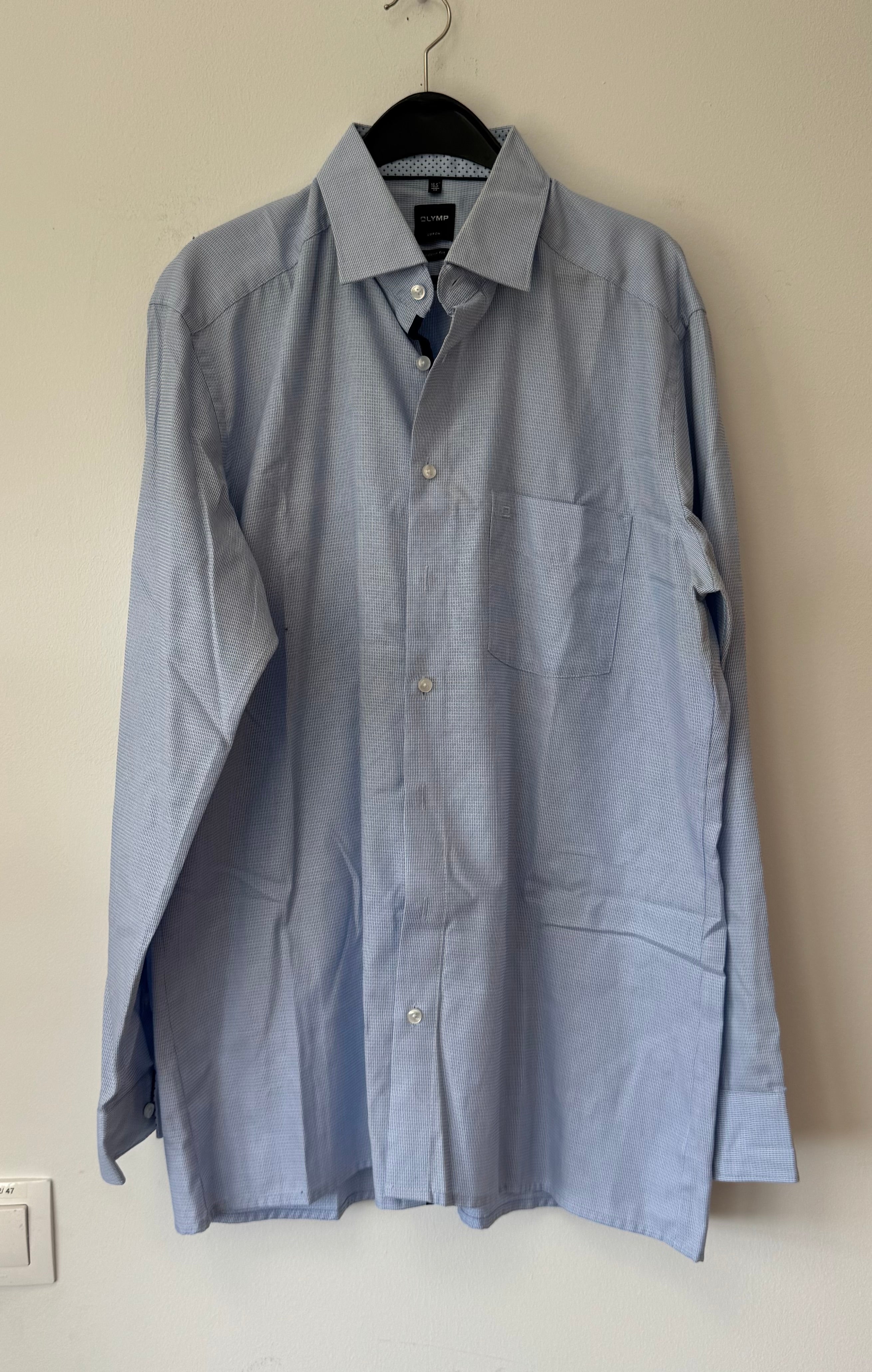 OLYMP Luxor Hemd 16½/42 Modern Fit, Hellblau, bügelfrei, guter Zustand