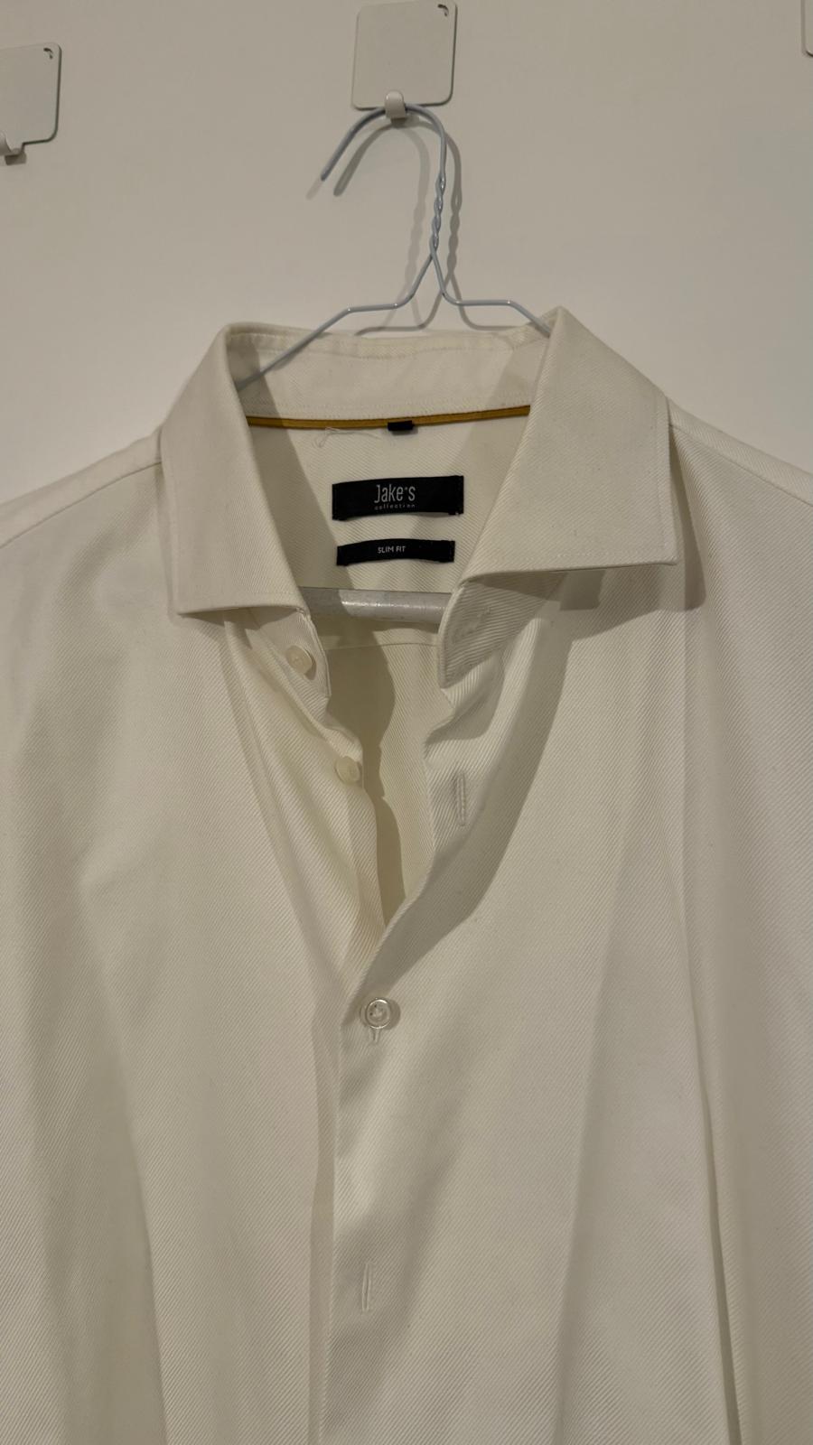 Jake's Slim-Fit Business Shirt | White | Size 42 | 100% Cotton | Good Condition