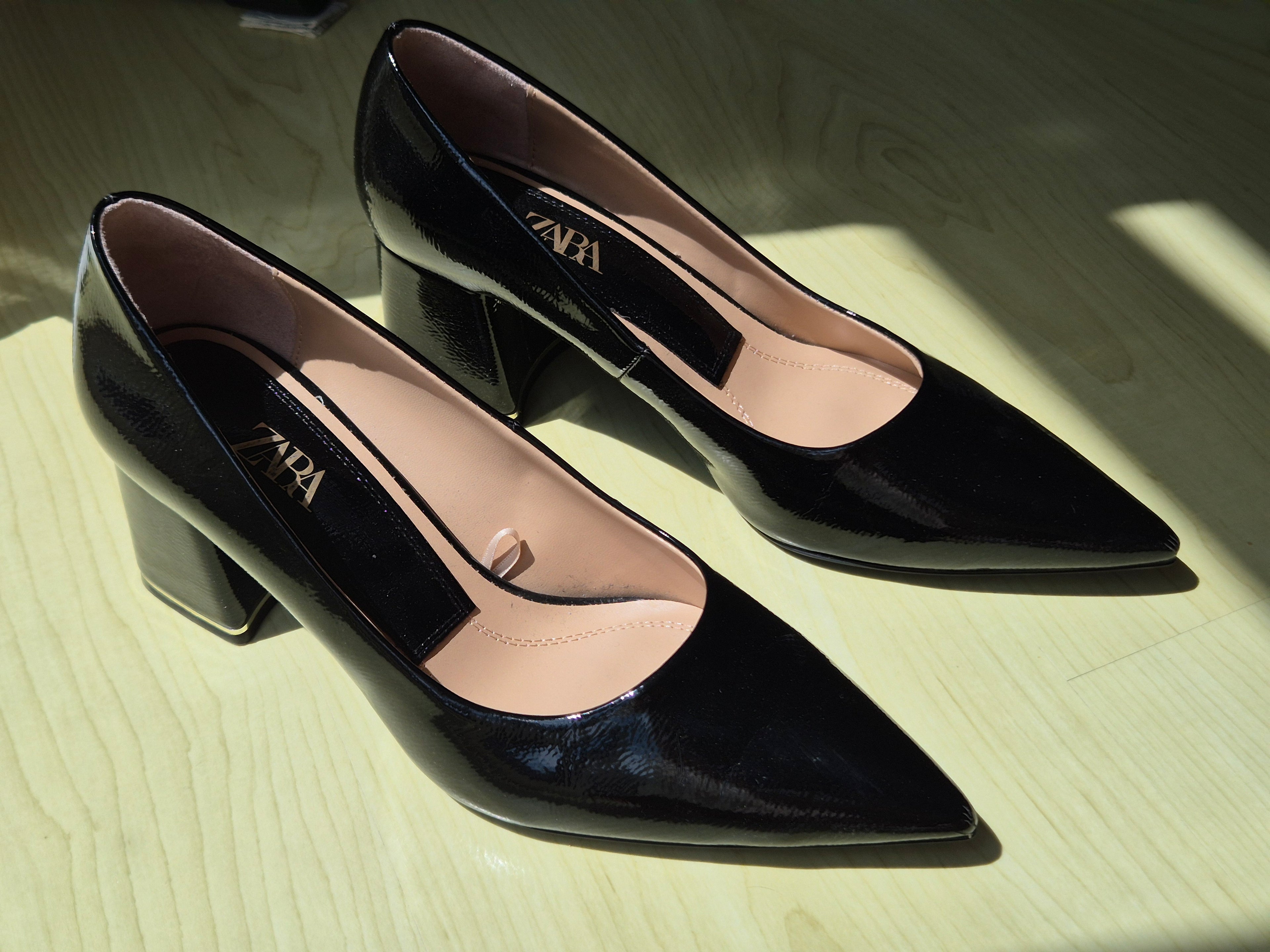 Zara Black Patent Block Heel Pumps, Size 39, Very Good Condition