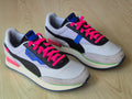 Puma Future Rider Play On Damen Sneaker EU 40 Weiß Grau Pink Zustand Mangelhaft