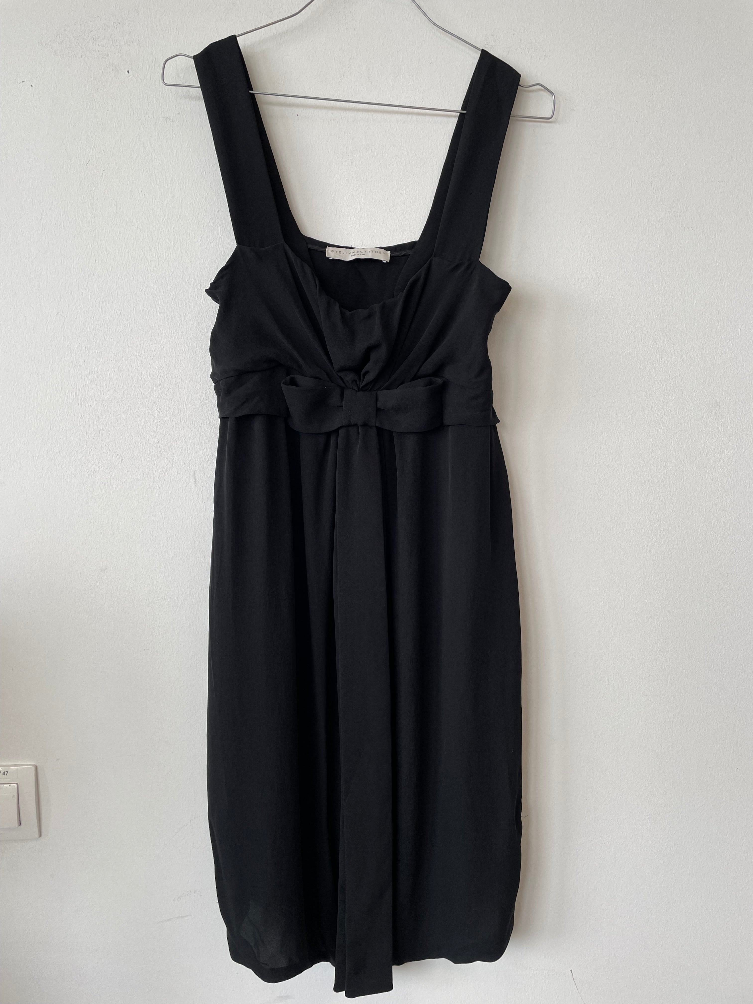 Stella McCartney Bow Kleid Schwarz Seide – Gr. M/IT 42 – Sehr guter Zustand