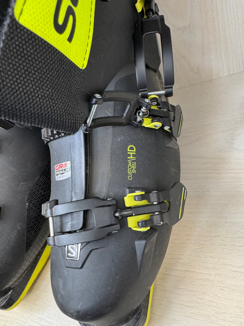 Salomon S/Pro 110 Herren Skischuhe – Größe 29, Schwarz/Gelb, sehr guter Zustand