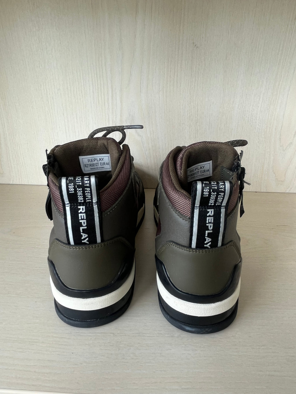 Replay Astro Spectre High-Top Sneaker Braun/Olive, Gr. 44, Sehr guter Zustand