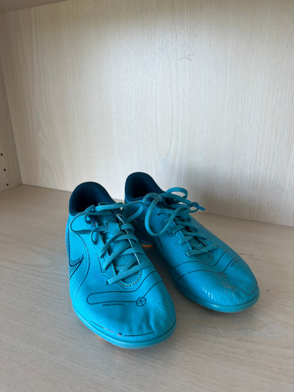 Nike Jr. Mercurial Vapor 14 Club MG, Chlorine Blue, EU 33.5, Good Condition