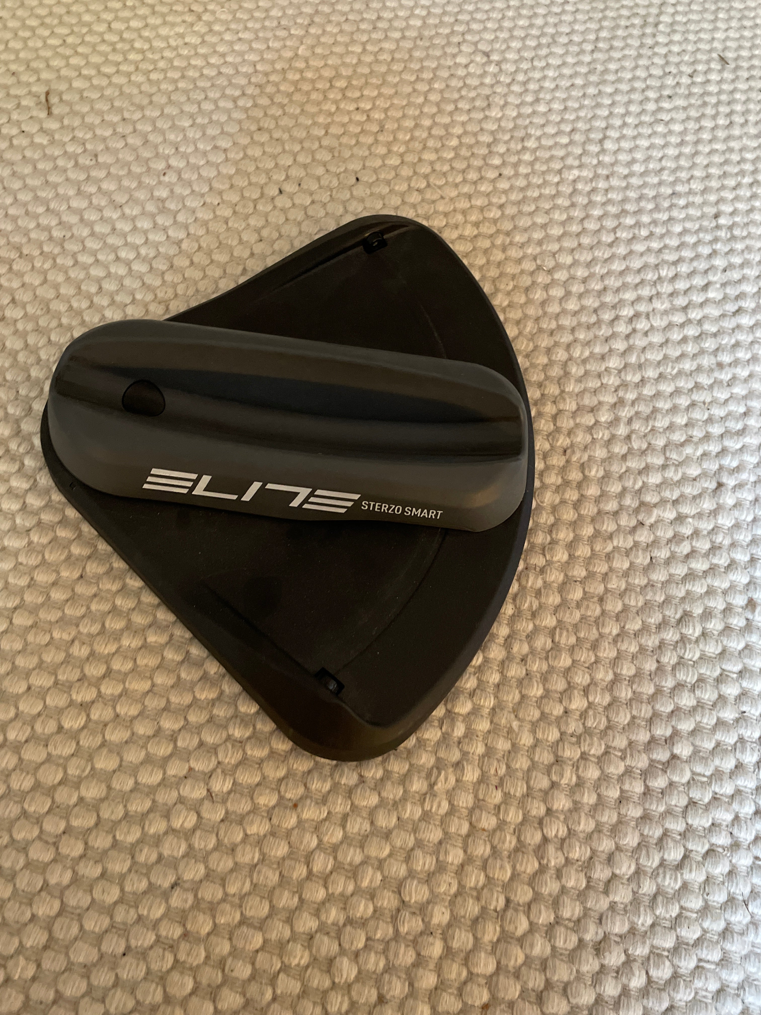 Elite Sterzo Smart Lenkplatte Kompakt Schwarz – ANT+/Bluetooth – Sehr gut